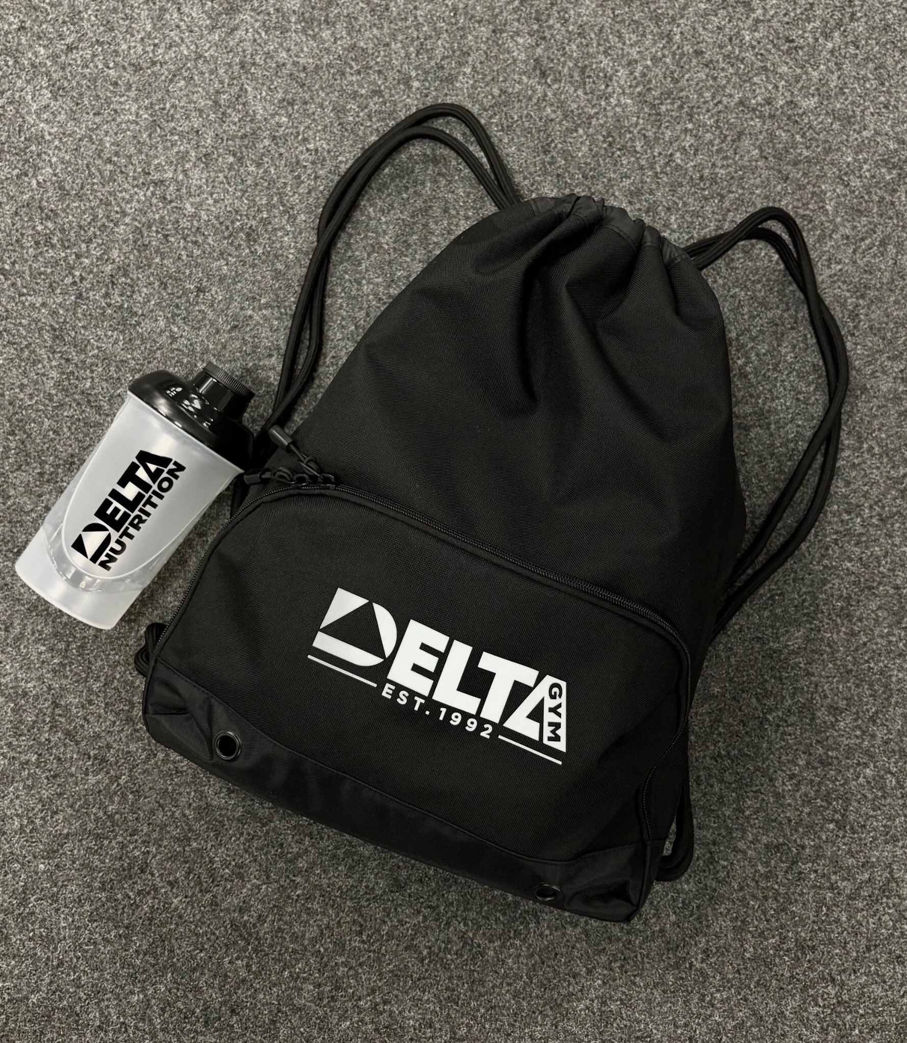 NYHETER 🤩

Vi har fyllt p&aring; med nya gympap&aring;sar, t-shirts, hoodies, kepsar och m&ouml;ssor inf&ouml;r h&ouml;sten 🍂 V&auml;lkomna! 👋

#deltagym #h&ouml;stnyheter #newaparell #gym #shop