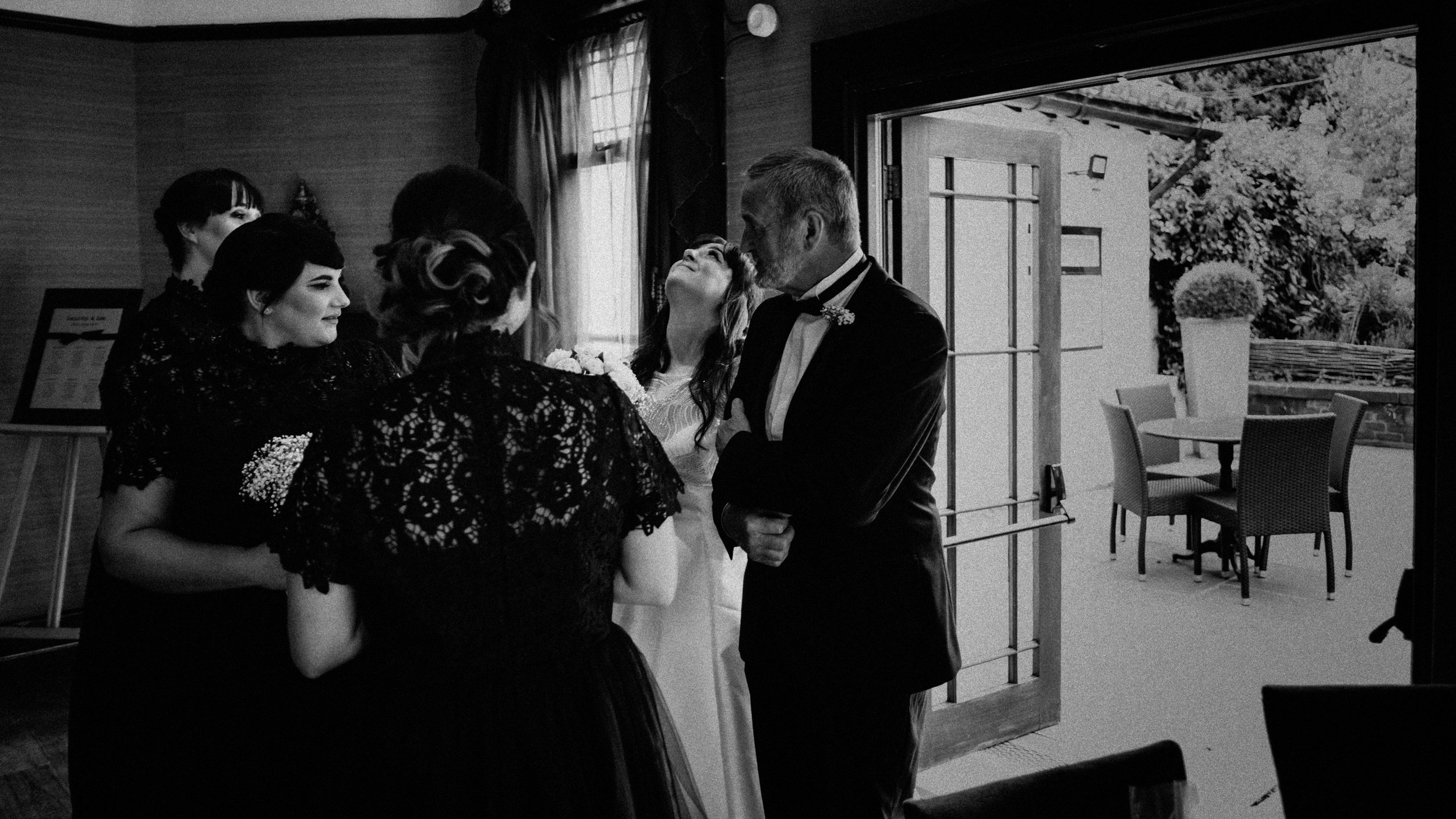 LaurenLee_UK_Documentary_Wedding_Photographer_Belle_Epoque0163.jpg