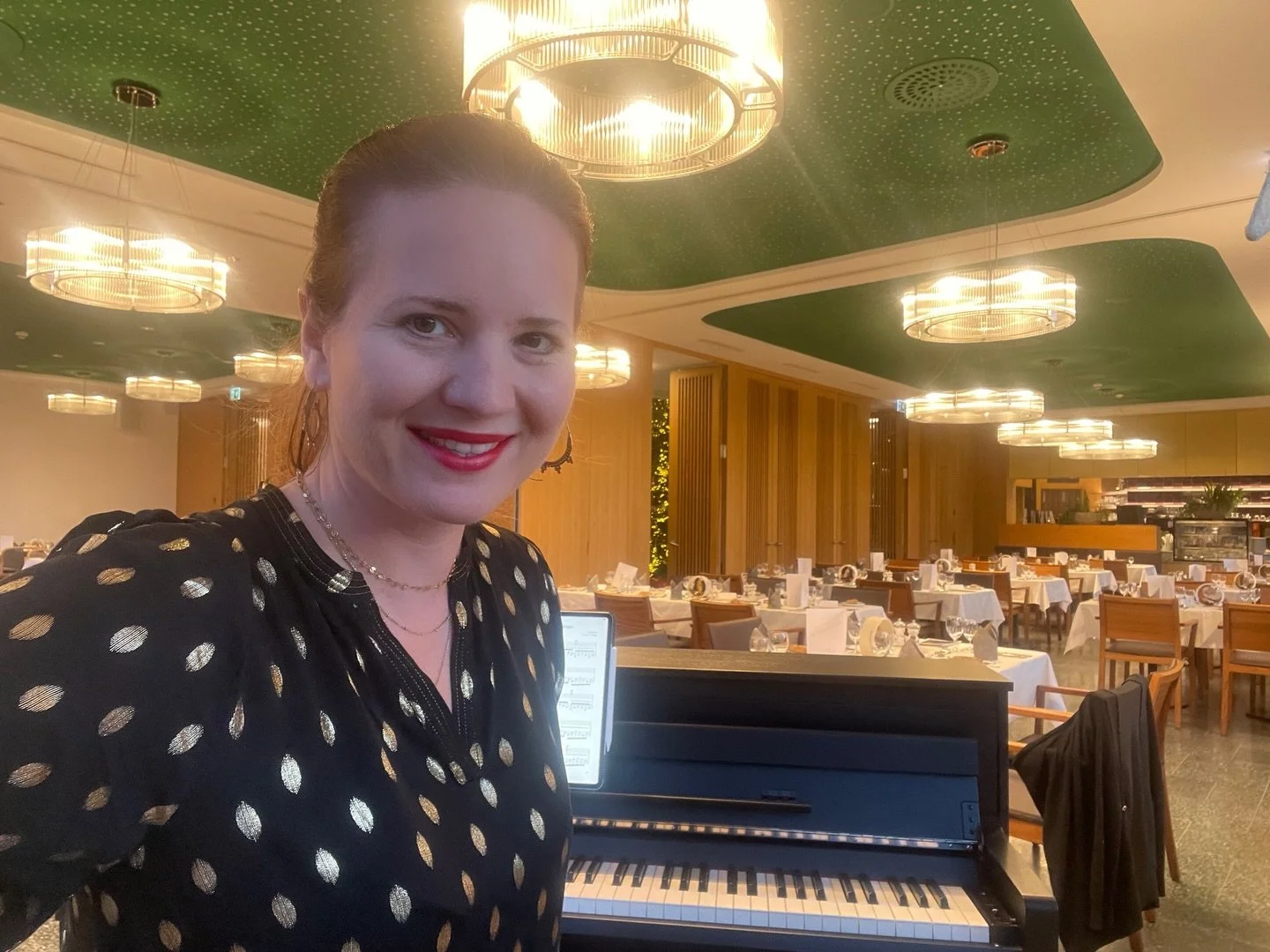 Bereits im vierten Jahr in Folge darf ich s&auml;mtliche Weihnachtsfeiern (ganze sechs St&uuml;ck in Folge) des Seniorenzentrum Uzwil musikalisch umrahmen. 🌟🎹🌟🎹🌟🎹🌟

Es f&uuml;hlt sich schon richtig heimelig an und ich habe mich wie jedes Jahr 