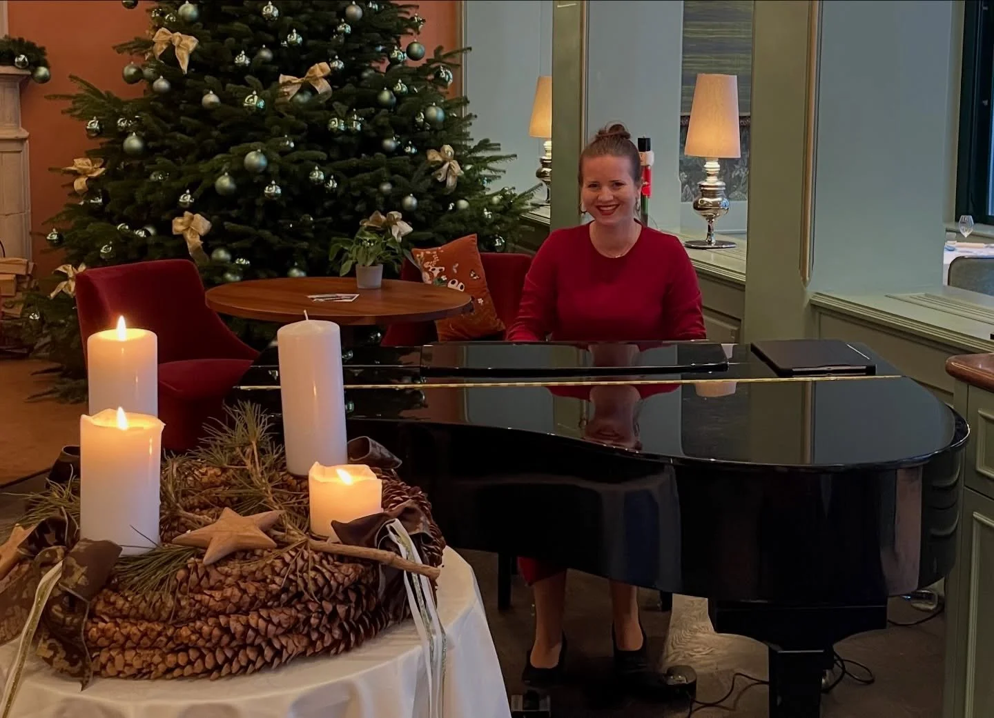 Adventsnachmittag im @chateau_gutsch 🌟🌟🌟🤩

#ChateauG&uuml;tsch
#AdventMusic
#Adventsnachmittag
#PianistinLive
#Klavierliebe
#ChristmasVibes
#Lucerne
#Luzern
#Winterzauber
#FestlicheStimmung
#LivePiano
#Eventpianistin
#PianoMagic
#Klangzauber
#Wei