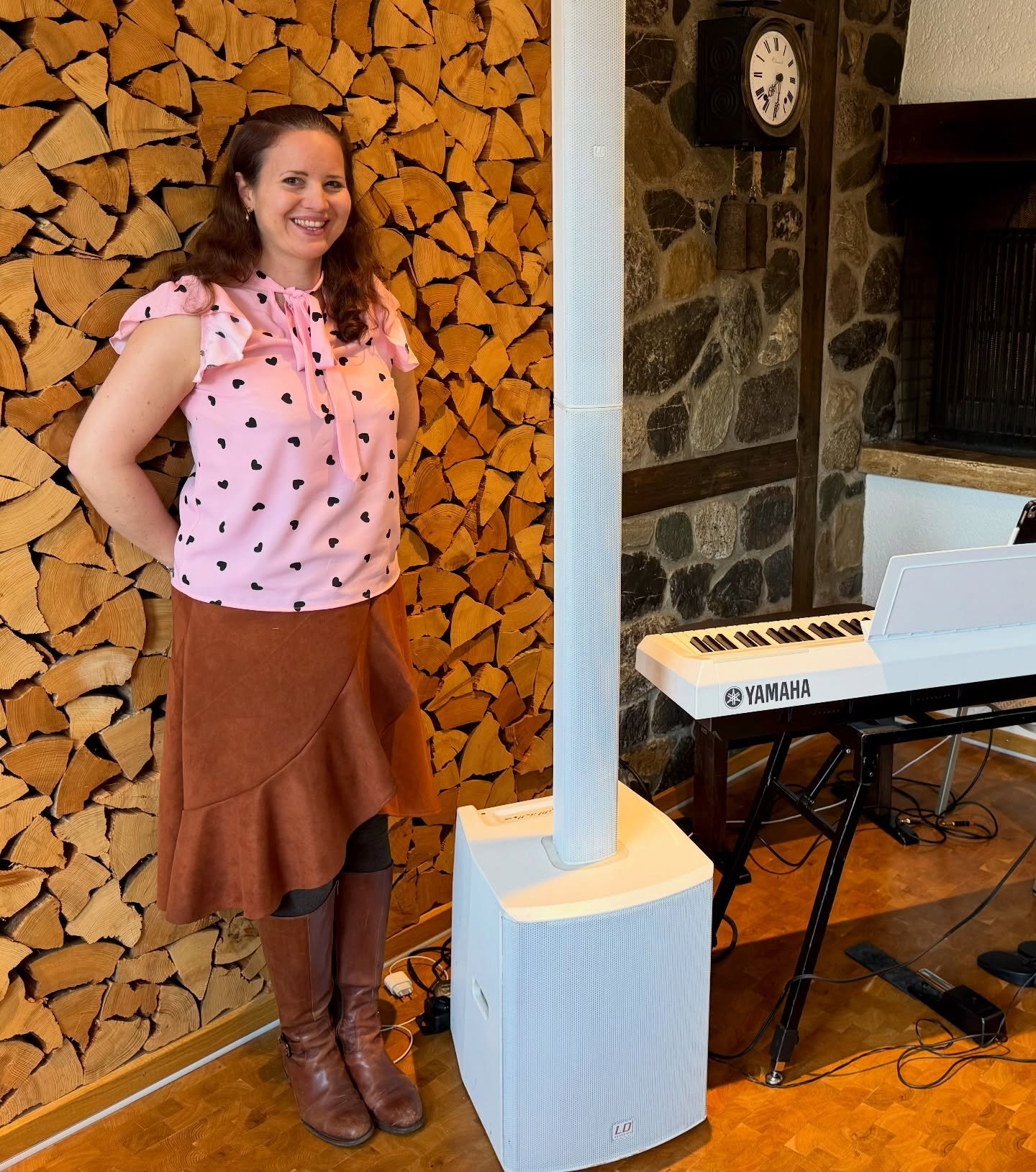 Sch&ouml;n war es am 8. M&auml;rz im Restaurant @badschwarzenberg 🎹🥰🏔️

Ich durfte dort f&uuml;r Ritas 81. Geburtstag spielen - nachdem ich letztes Jahr bereits an ihrem 80. Geburtstag gespielt hatte, hat sie mich erneut eingeladen, ihre Feier mus