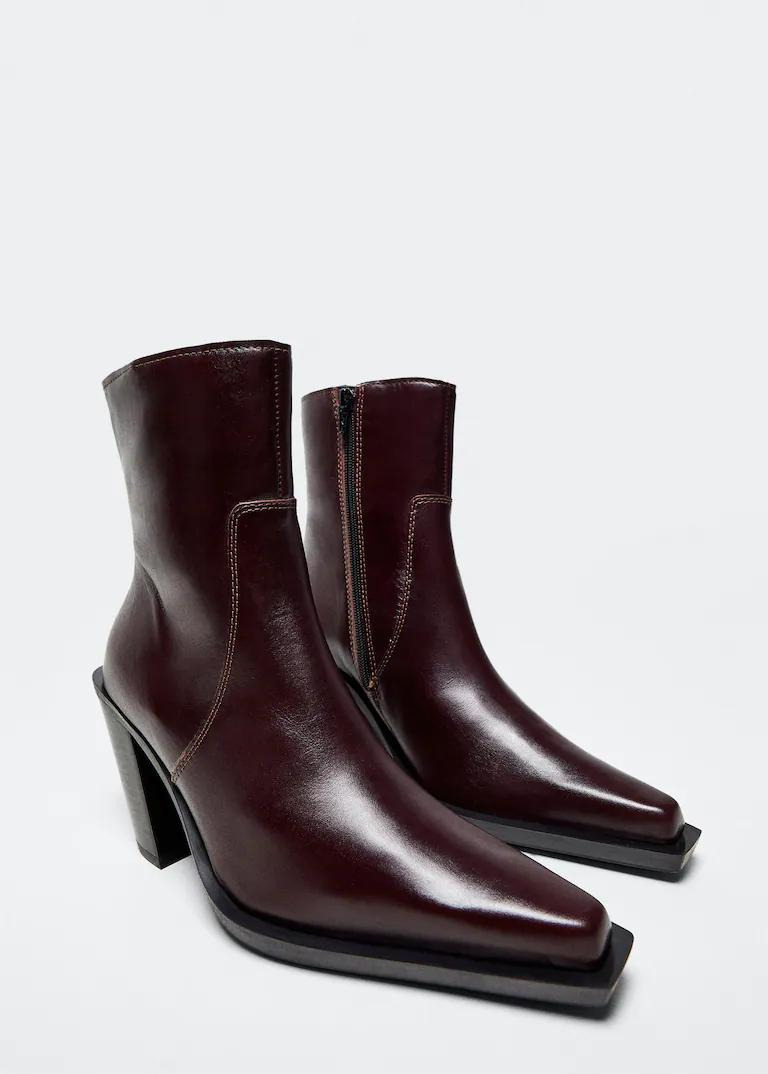 mango boots burgundy - Edited.png