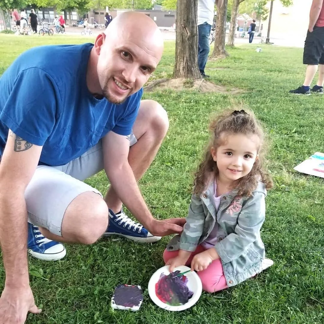 Made new friends at the park painting happy rocks for the neighbourhood π¨π³ More rock painting on Friday! See you back near Westwood Parkette ππ½‍βοΈ
.
.
.
.
.
.
.
.
.
#greektown #fathersday #dad #park #painting #happyrocks #art #family #summere