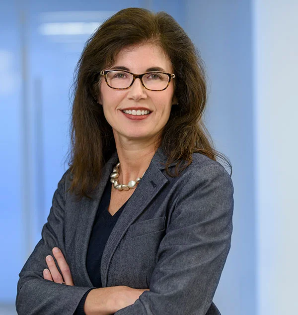 Boston-Pharma-MGMT_0002_gretchen-mcCarey.jpg