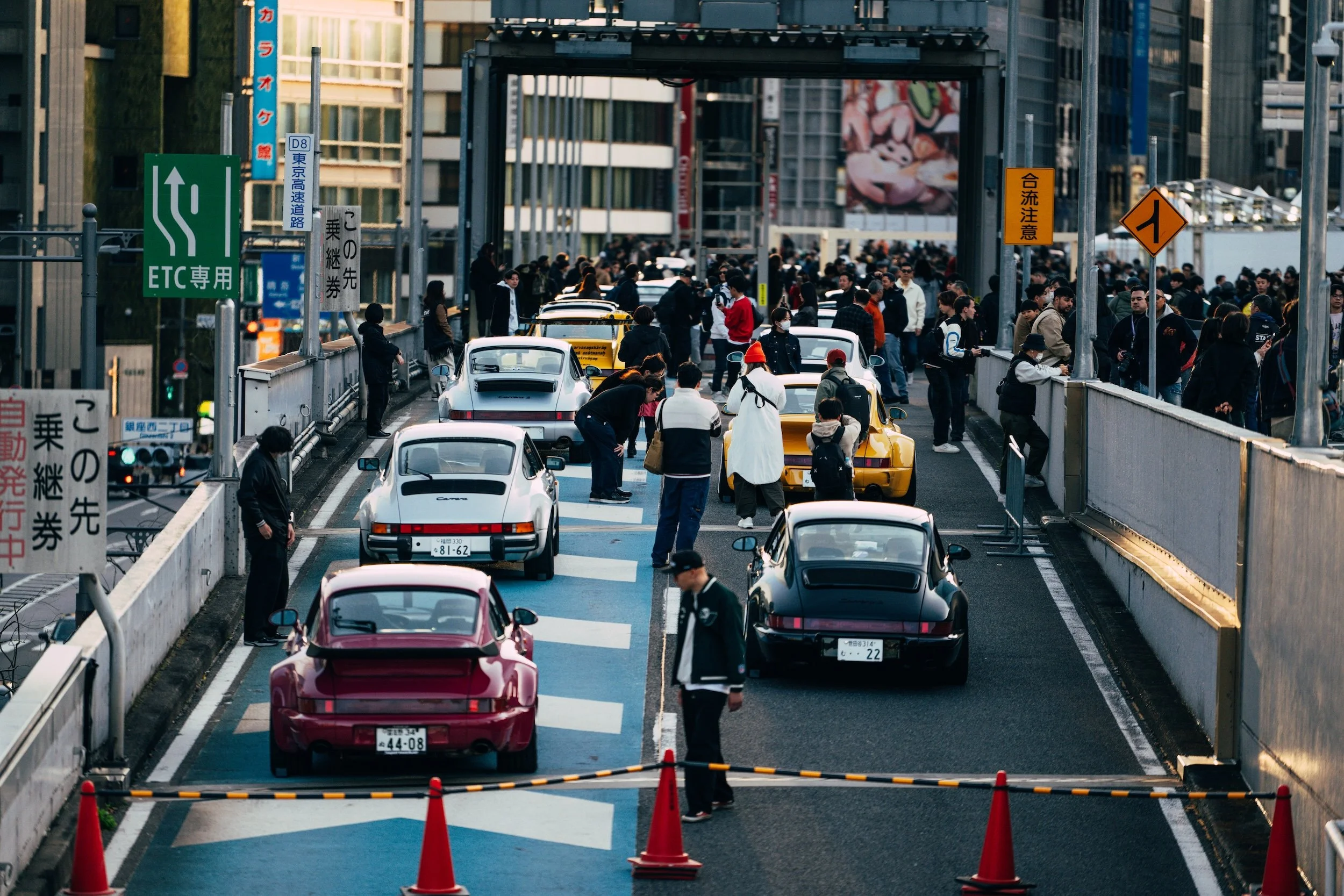 Luft Tokyo: Porsche 911 in Japan - Carrara Media