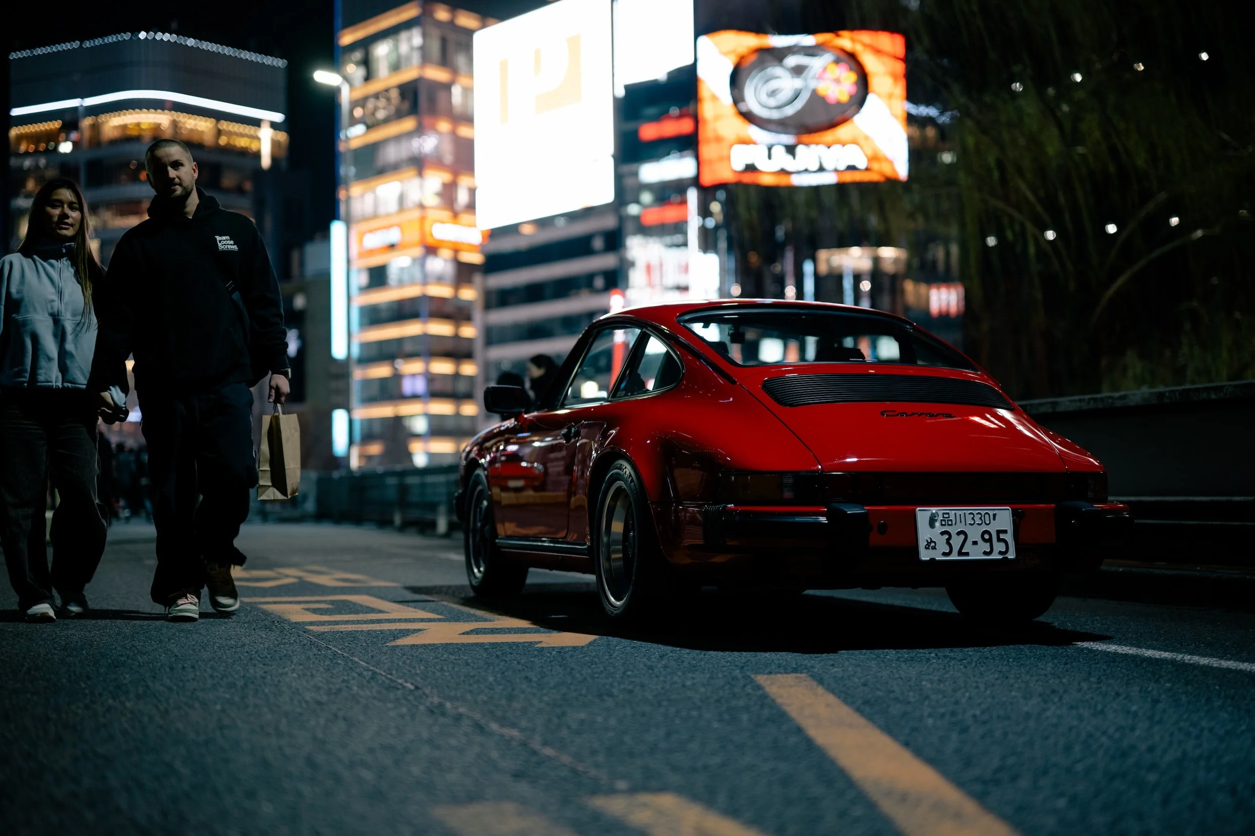 Luft Tokyo: Porsche 911 in Japan - Carrara Media