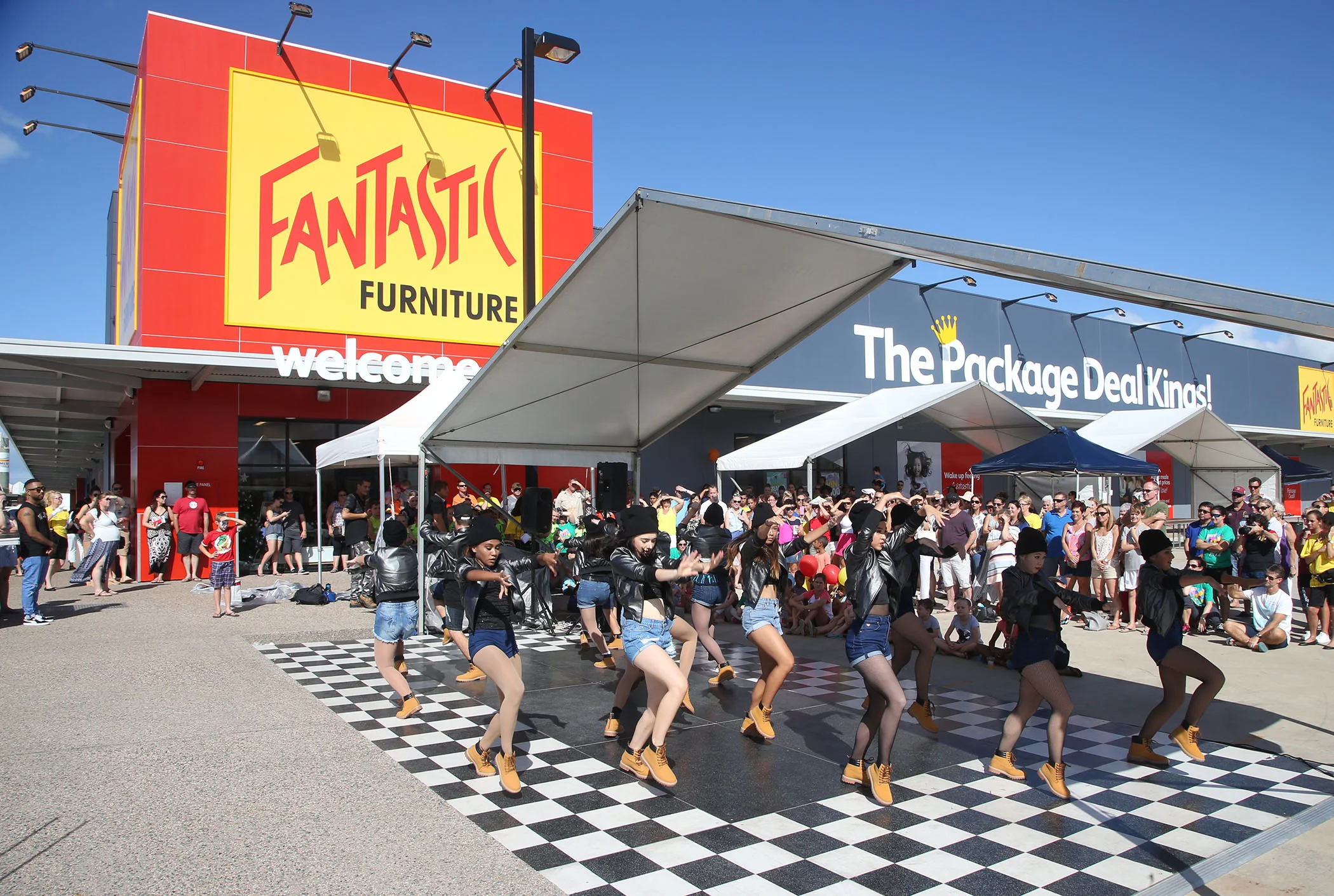 Fantastic Furniture AI5P1079.jpg