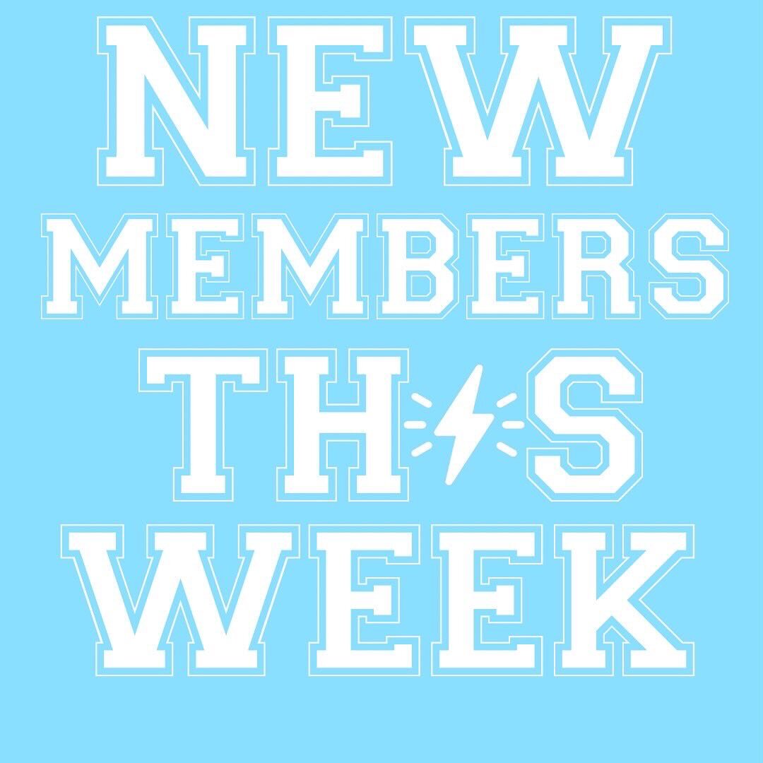 💪💪FITFAM FRIDAY💪💪
-
⬇️NEW MEMBERS⬇️
🤘Nick Bedo
🤘Jenna Stoewsand 
🤘Ashleighanna Lockett 
🤘Kelsey Knight 
🤘Grace Dials 
-
WELCOME TO OXFIT!!
💙💙💙💙💙💙💙💙
-
The best way to kickoff February is with all of our new OxFit Athletes! Make sure t