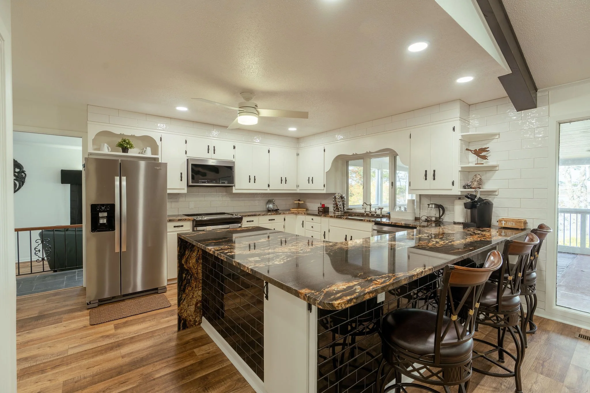 1832AusleyCircle-12.jpg
