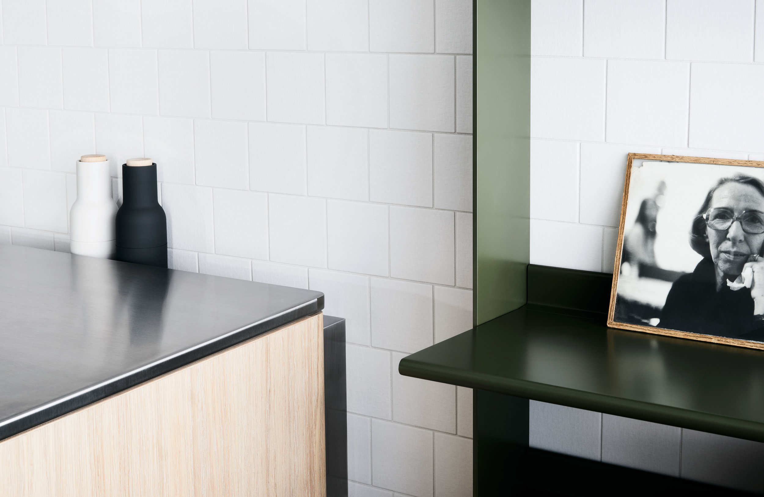 Tableau Cantilever DesignOffice Kitchen System Australia (5).jpg