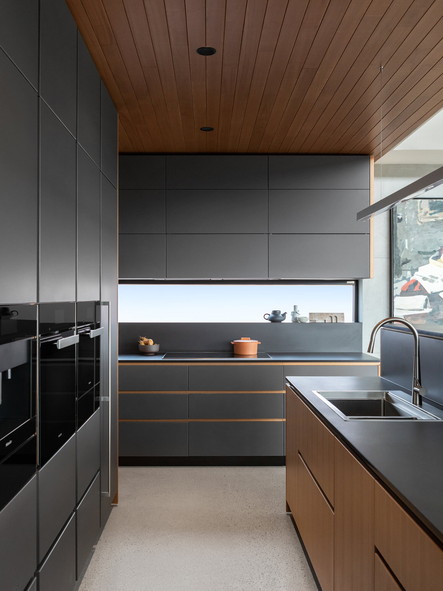 est-living-australian-interiors-cantilever-kitchen-14.jpg