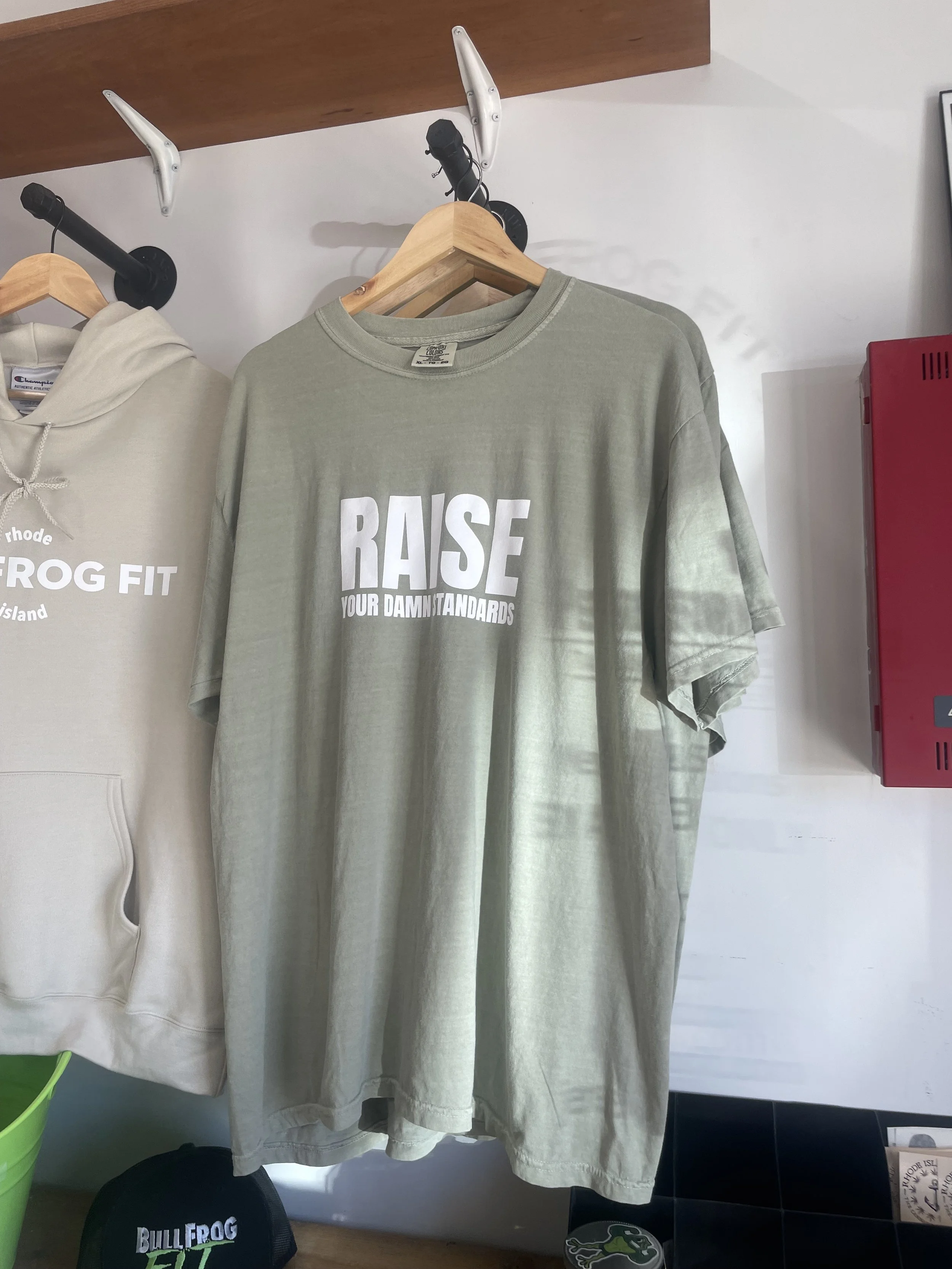 Look Good, Lift Good