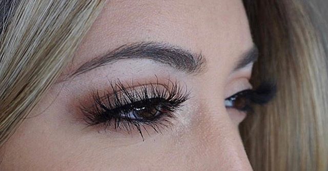 Check out this beauty wearing &quot;Lotus&quot; 😍🔥 these lashes will bring together any look! Dramatic or not💕 shop now Killlahlashes.com link in bio ✨
✨
#minklashes #3Dlashes #luxlashes #striplashes #maccosmetics #hudabeauty #falselashes #beauty 