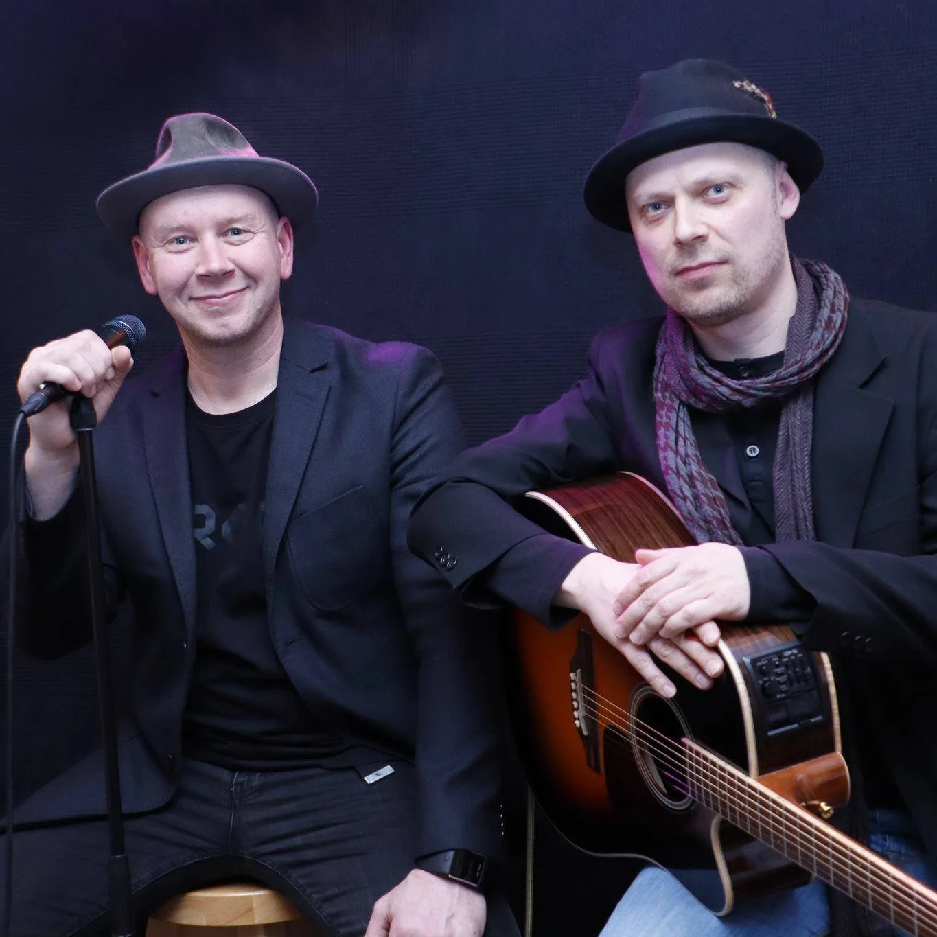 PE 3.7.  LIVE MUSIC AFTERWORK - JAMES &amp; JONES 