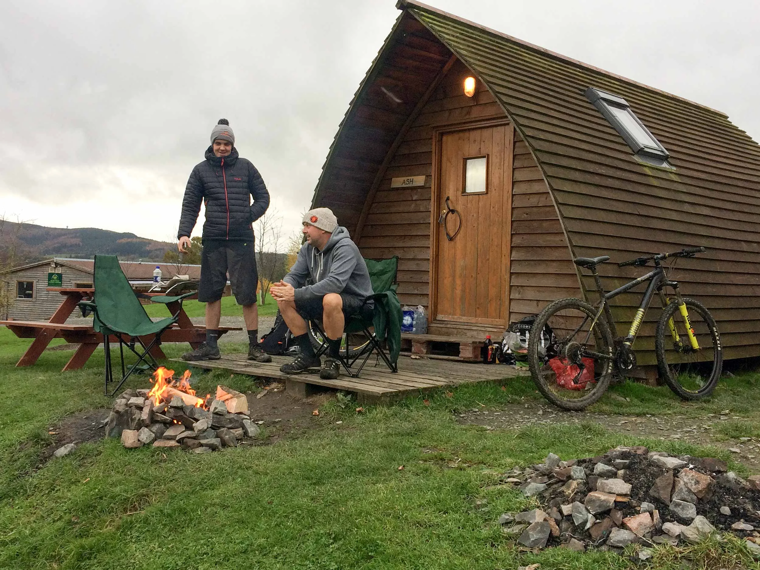 camping near glentress