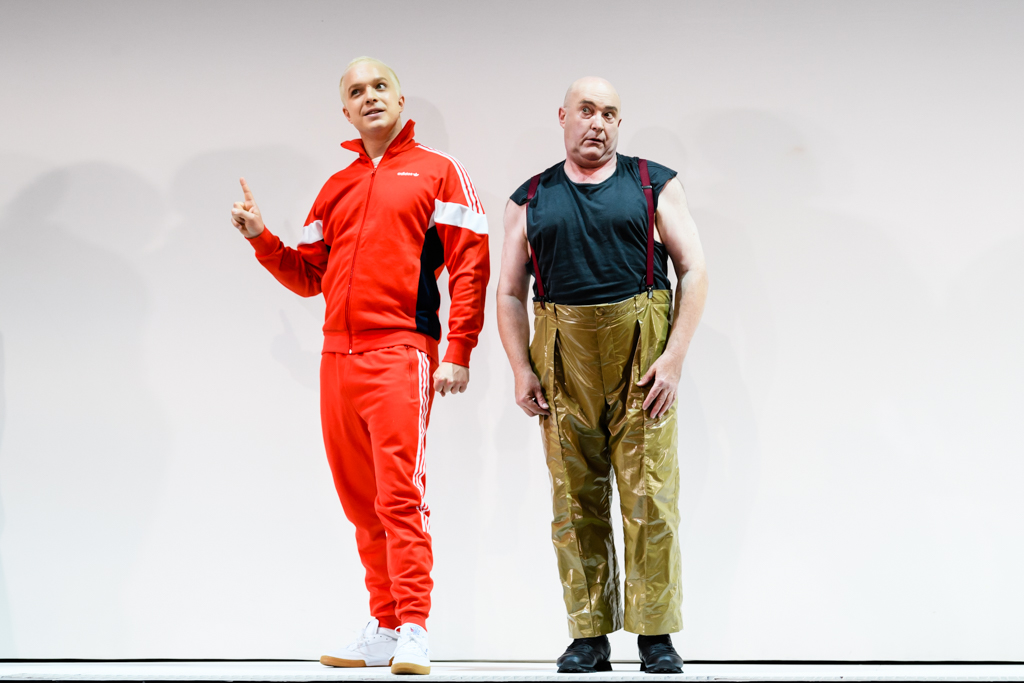 Alex Otterburn and Andrew Shore in Greek. Scottish Opera and Opera Ventures 2017. Credit Jane Hobson..jpg