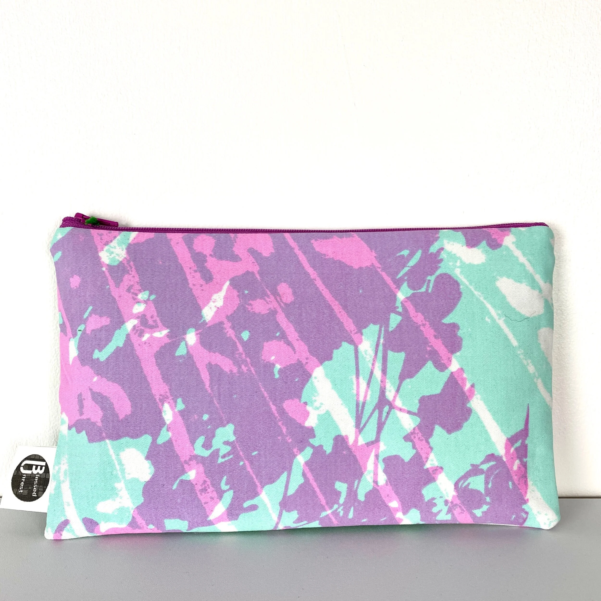 47CAEAAE-C6D3-48E8-A002-D923F92C9353