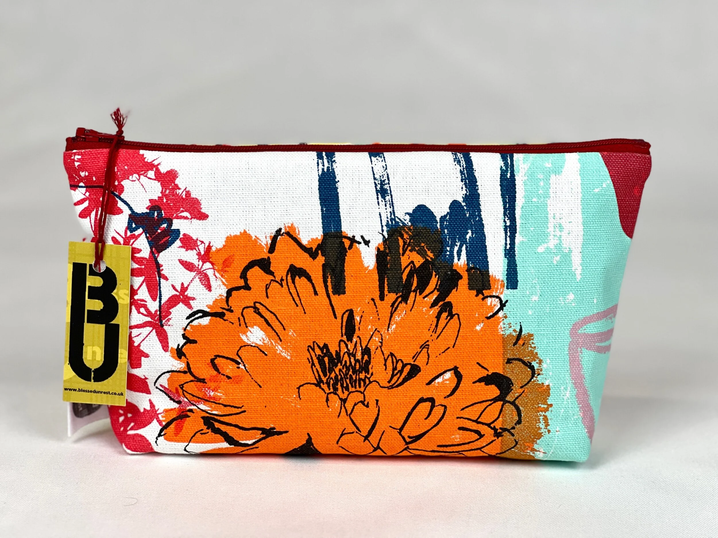 Medium Stationery/cosmetics Bag