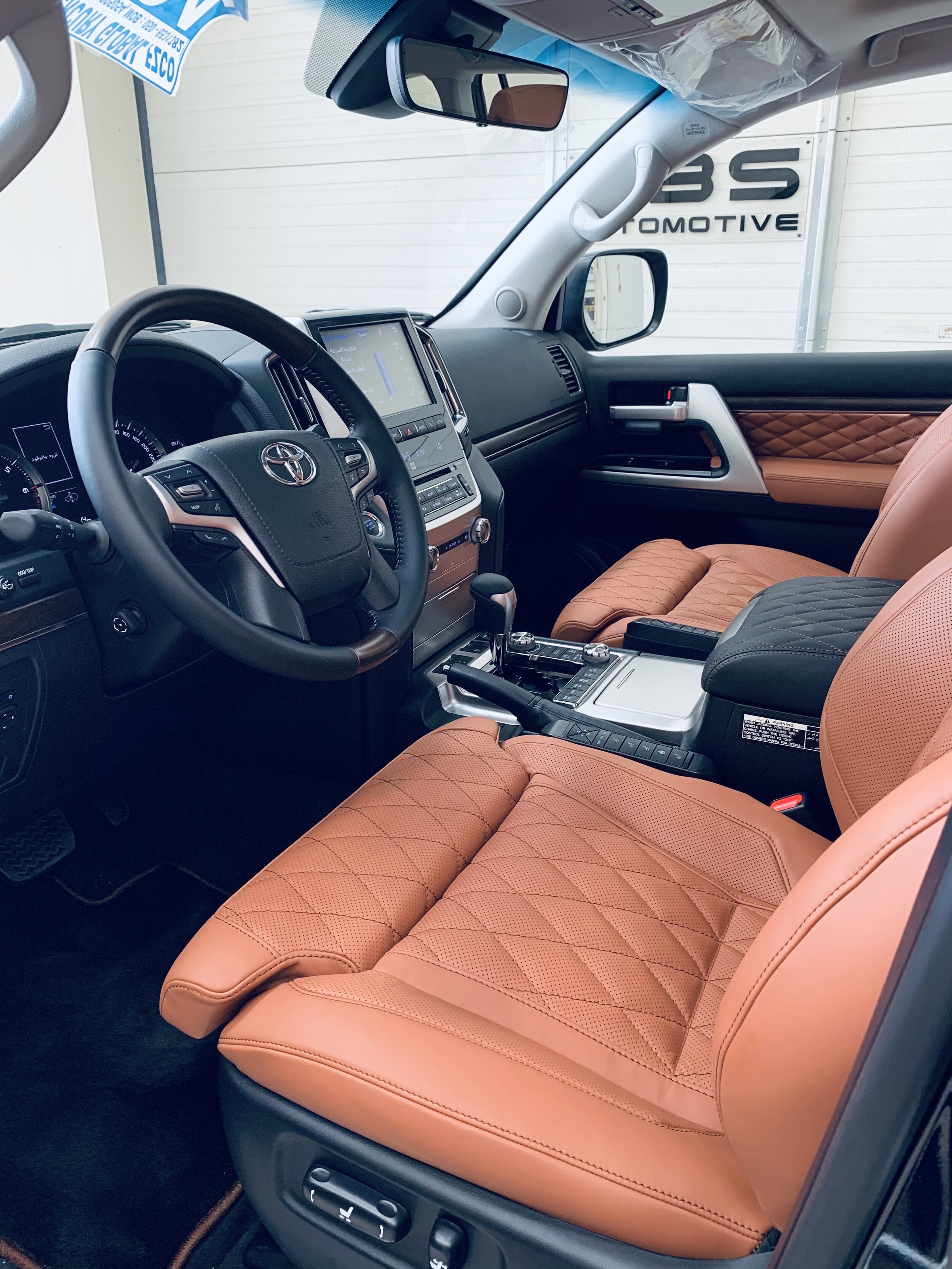 9 seater suv on Mbs Luxury Vip Autobiography Seats For The Toyota Land Cruiser 200 Mbs Mercury Global