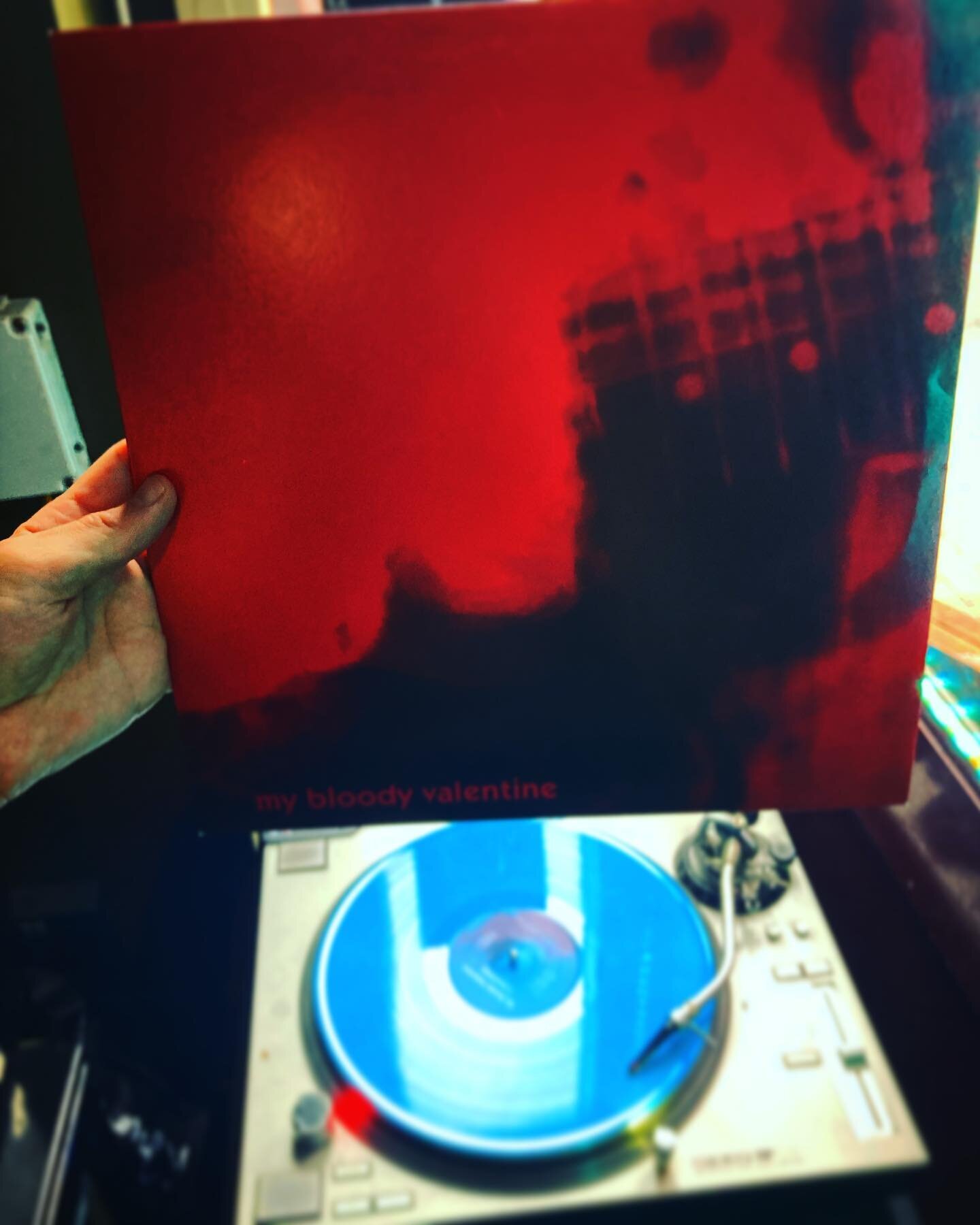 Can&rsquo;t think of another bar that will play Loveless on vinyl front to back. Join us for a cocktail, a pizza and an absolute listen to this Shoegaze classic!! 

#mybloodyvalentine #shoegaze