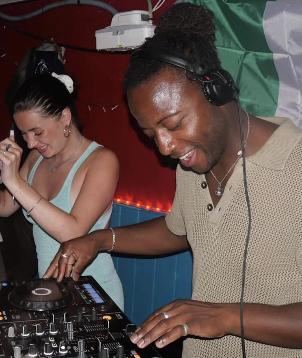 FRIDAY NIGHT WITH DJ NICHOLSON 