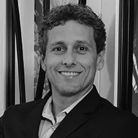 Flavio Royal bw.jpg