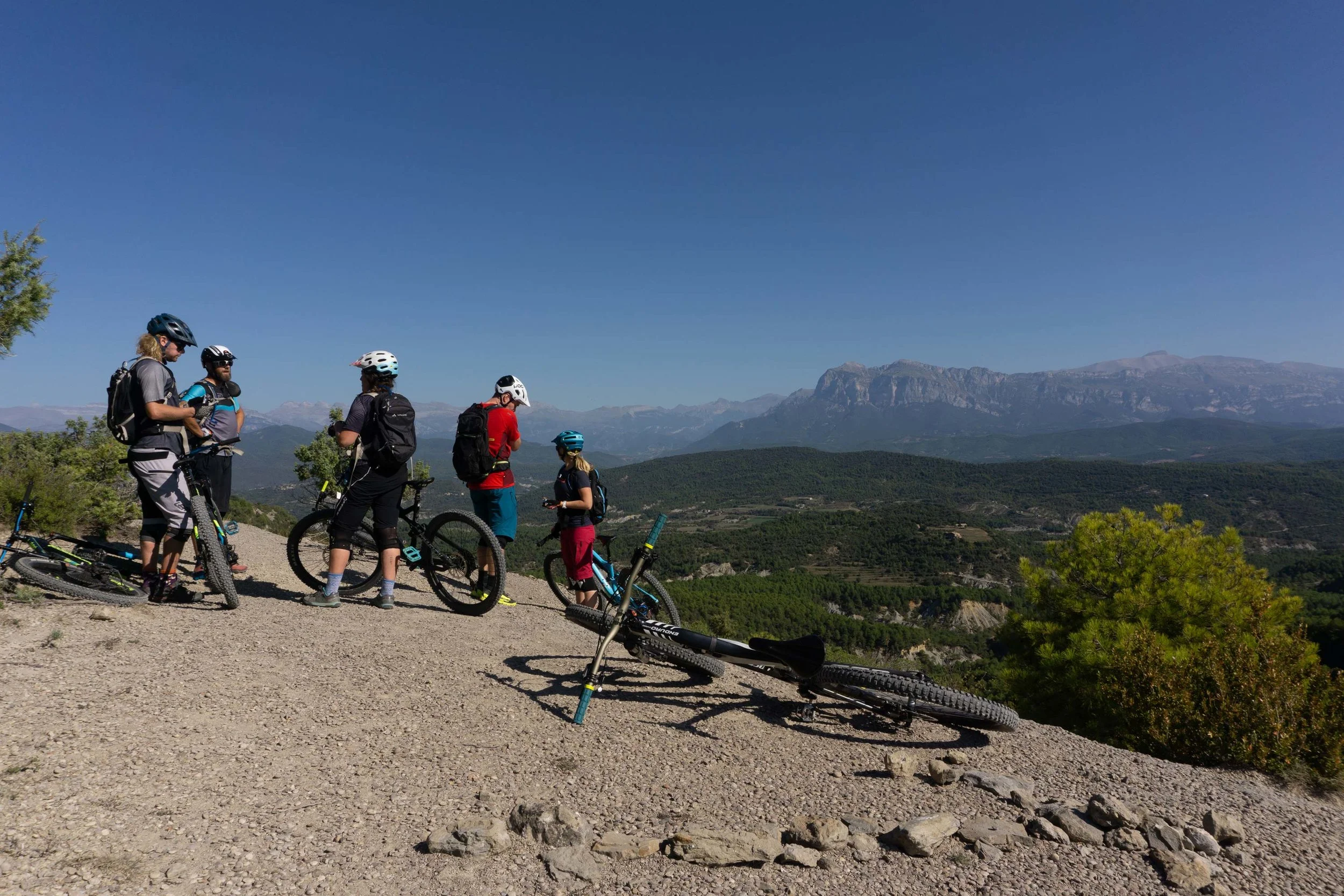 unbeaten-adventures-zona-zero-ainsa-group-arraclan.jpg