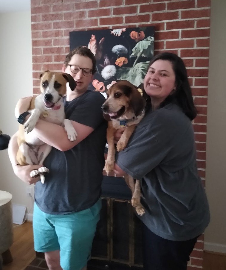 We're happy to share this past weekend was full of adoptions!

Happy Gotcha Day to Lucky, AJ, Jenny, Rachel and their new families!💛

Take a look at our website to see which dog or cat might be waiting for you to bring them home and fill out an adop