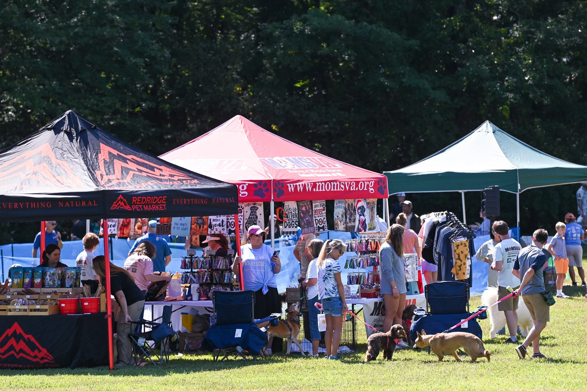 Vendor Row 2.jpg