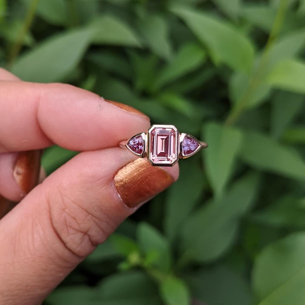 Loved working with Chan to custom design this unique beauty for Tasha! He had a vision, I had a vision, and somehow it was the same. A truly dreamy collaboration! Center stone is champagne sapphire with alexandrites on either side in rose gold. Swipe