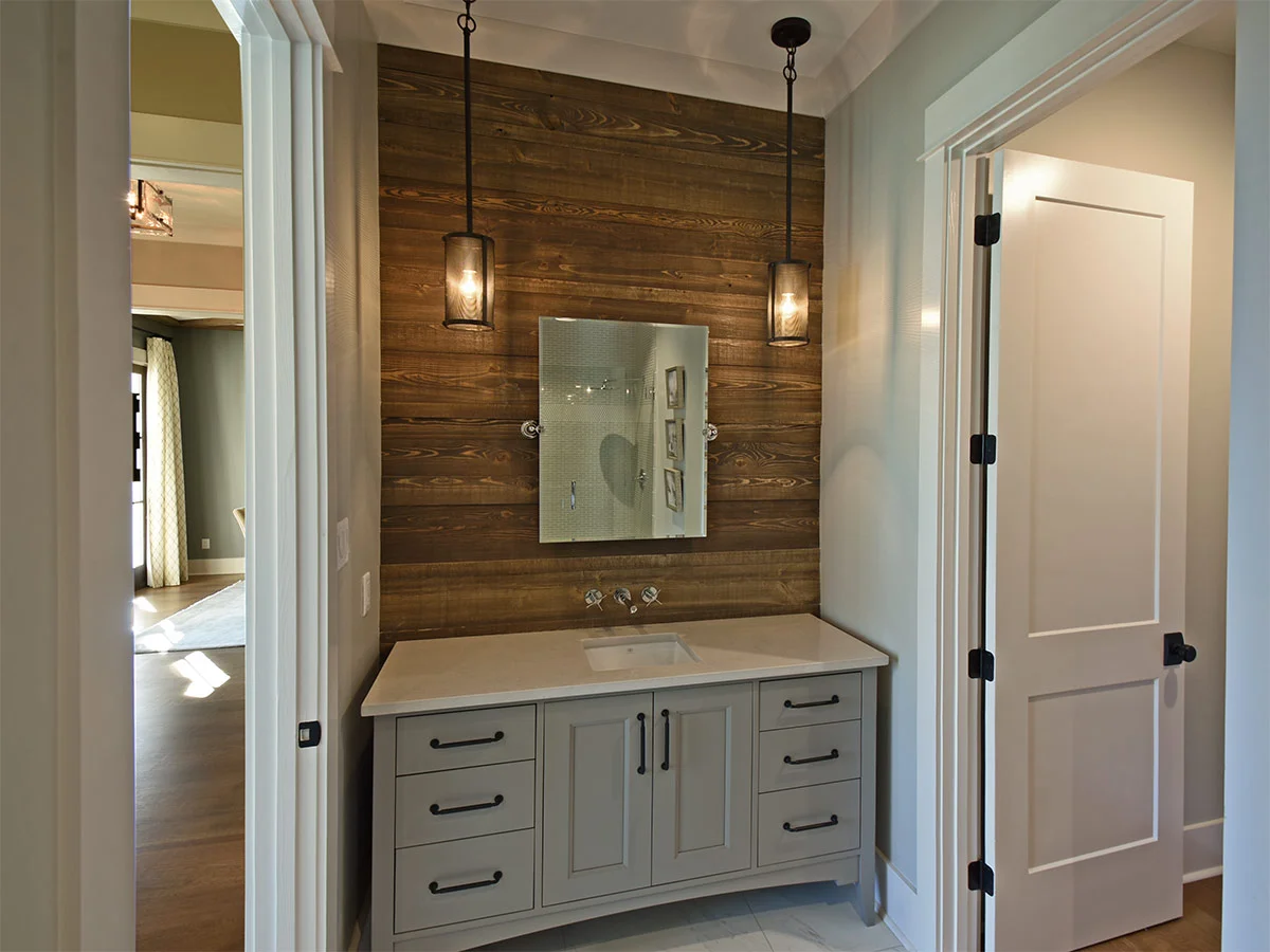 3215chapelwoods_studyBATH.jpg
