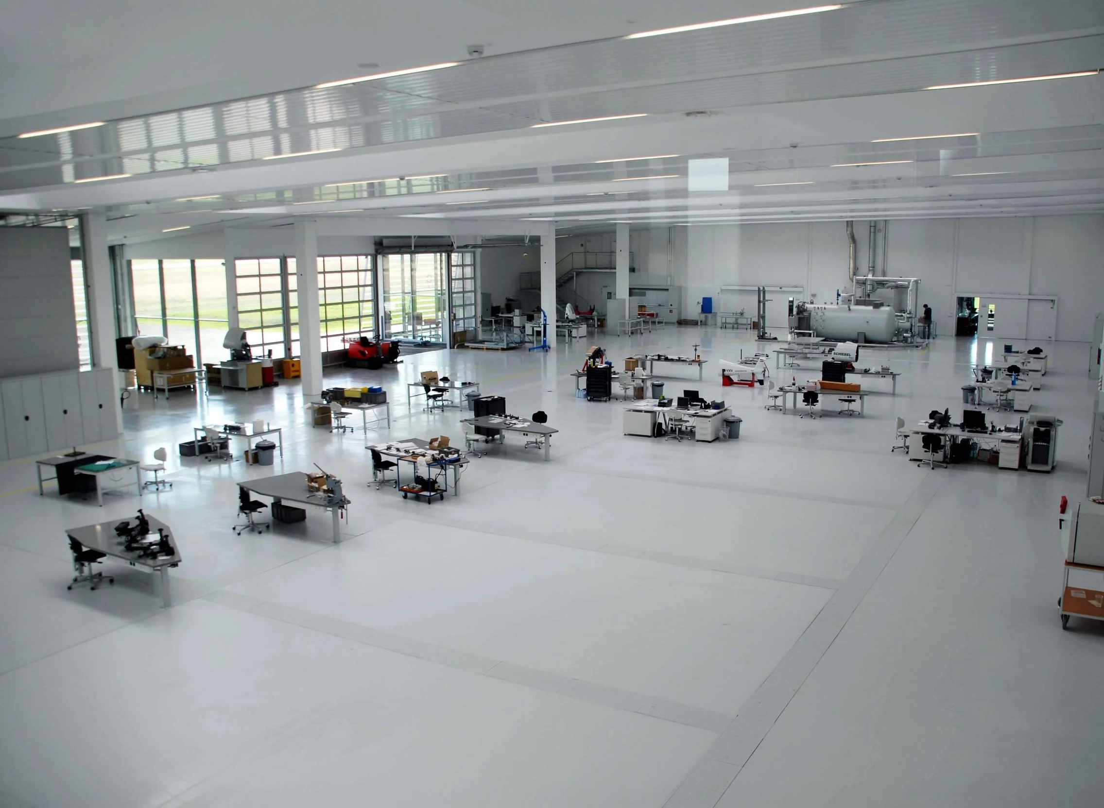 A01 architects - Production Facility Schiebel_(c) A01__web10.jpg