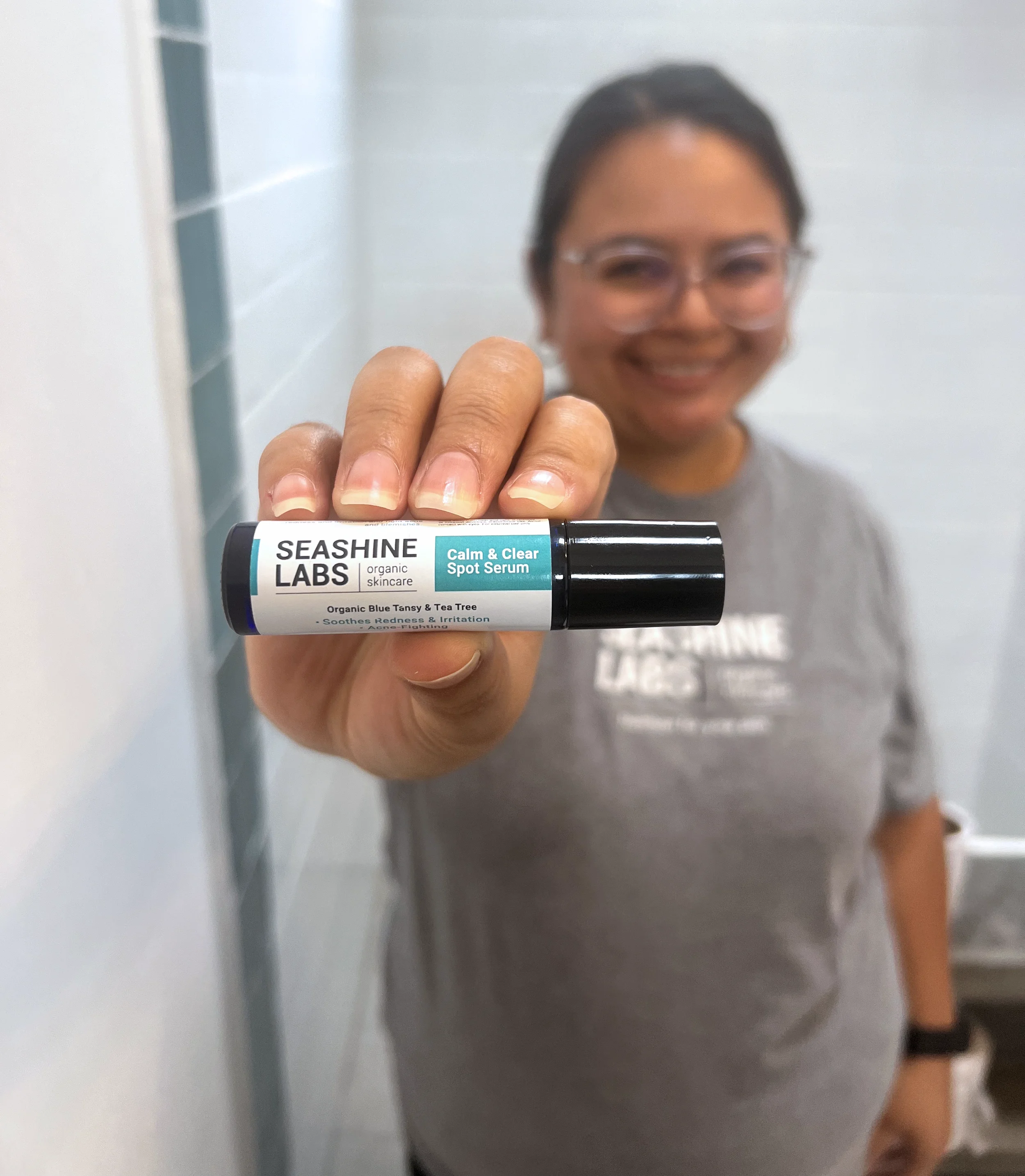 Seashine-labs-calm-and-clear-spot-serum.webp