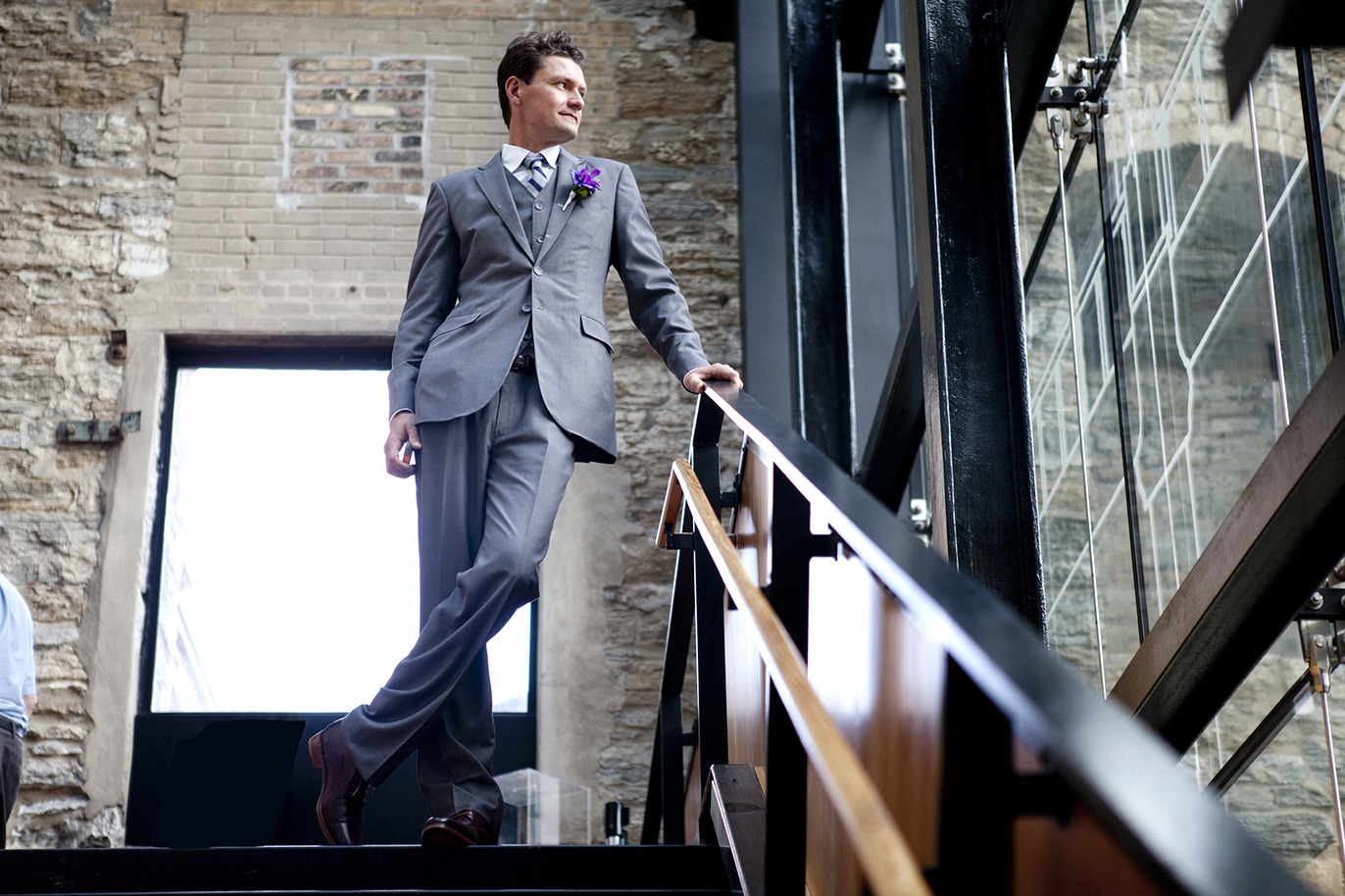 Wedding photography at Mill City museum minneapolis