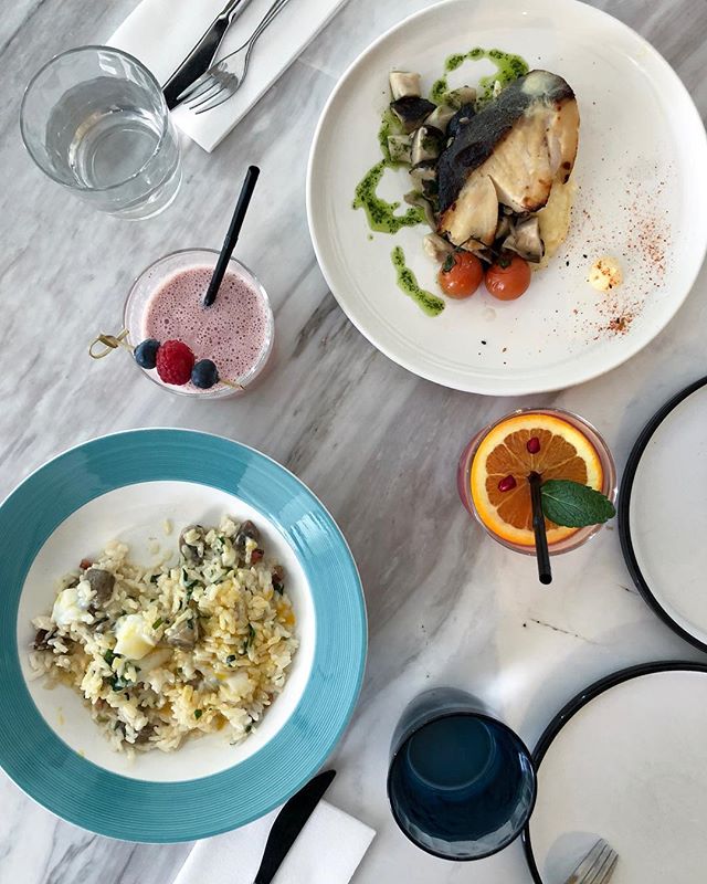 LUNCH. I had to have several bites of the risotto before taking a photo 🤭
