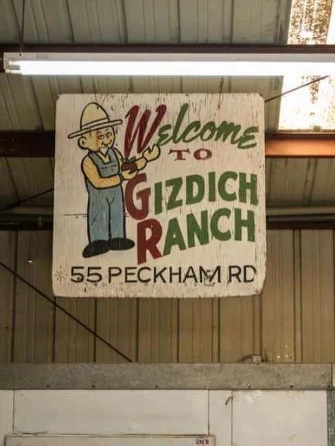 A sweet slice of Watsonville, just up the road. 🥧✨
We&rsquo;re loving the latest CaliforniaGrown.org feature on our neighbors at Gizdich Ranch &ndash; a fourth-generation, family-owned farm serving up u-pick apples and berries, plus those legendary 