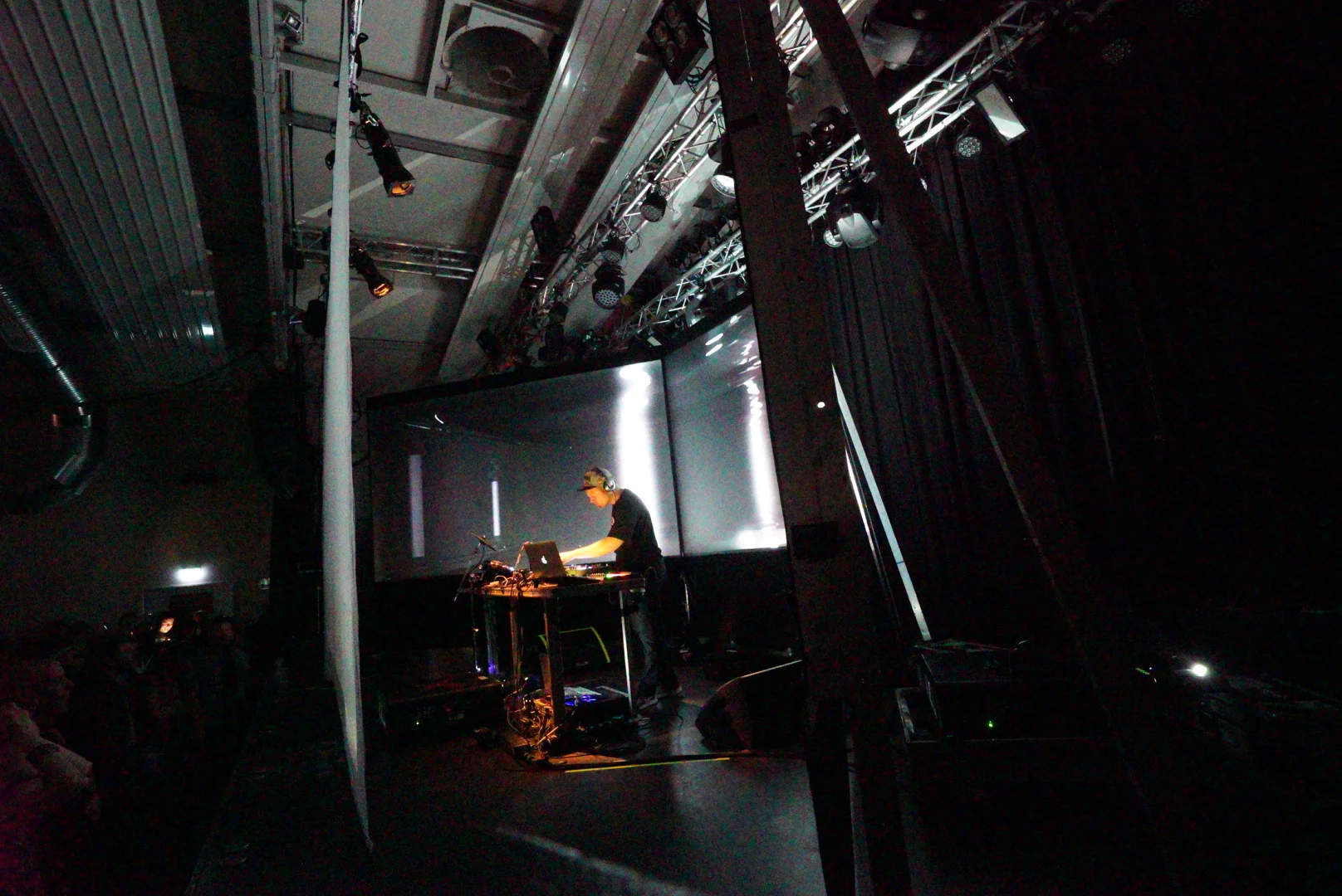 Shadow2017_tour13.JPG