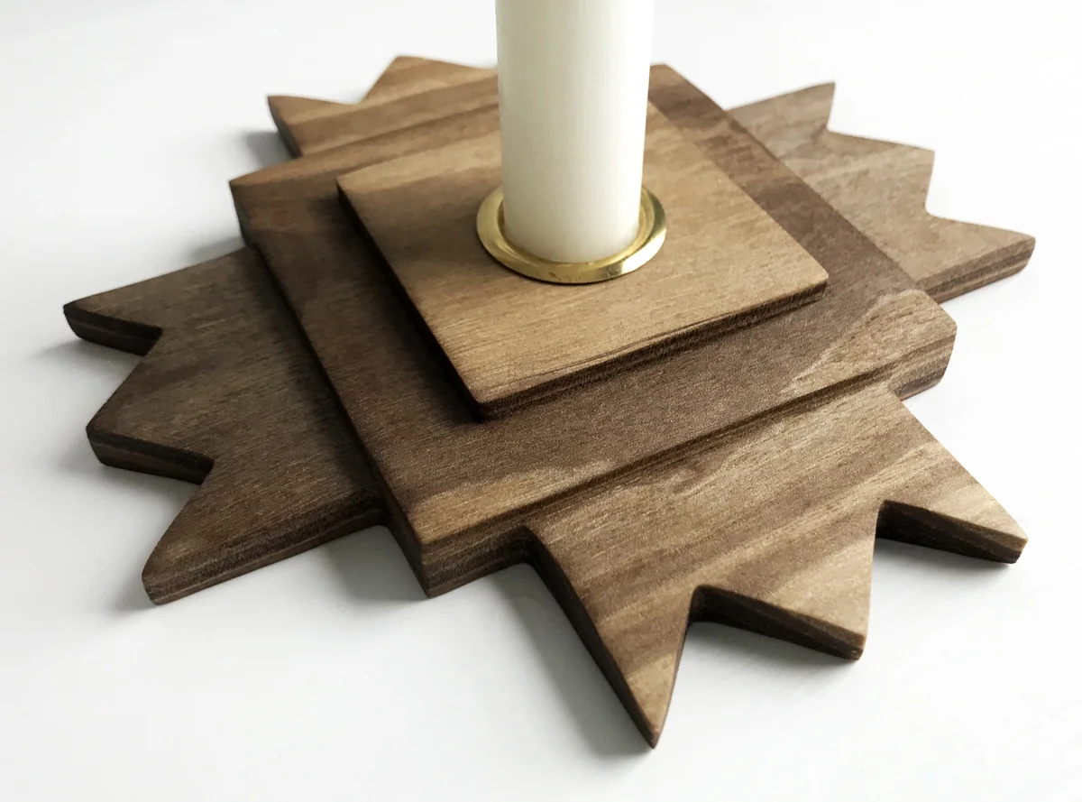 AwardCandle_1_HostaDesigns.jpg
