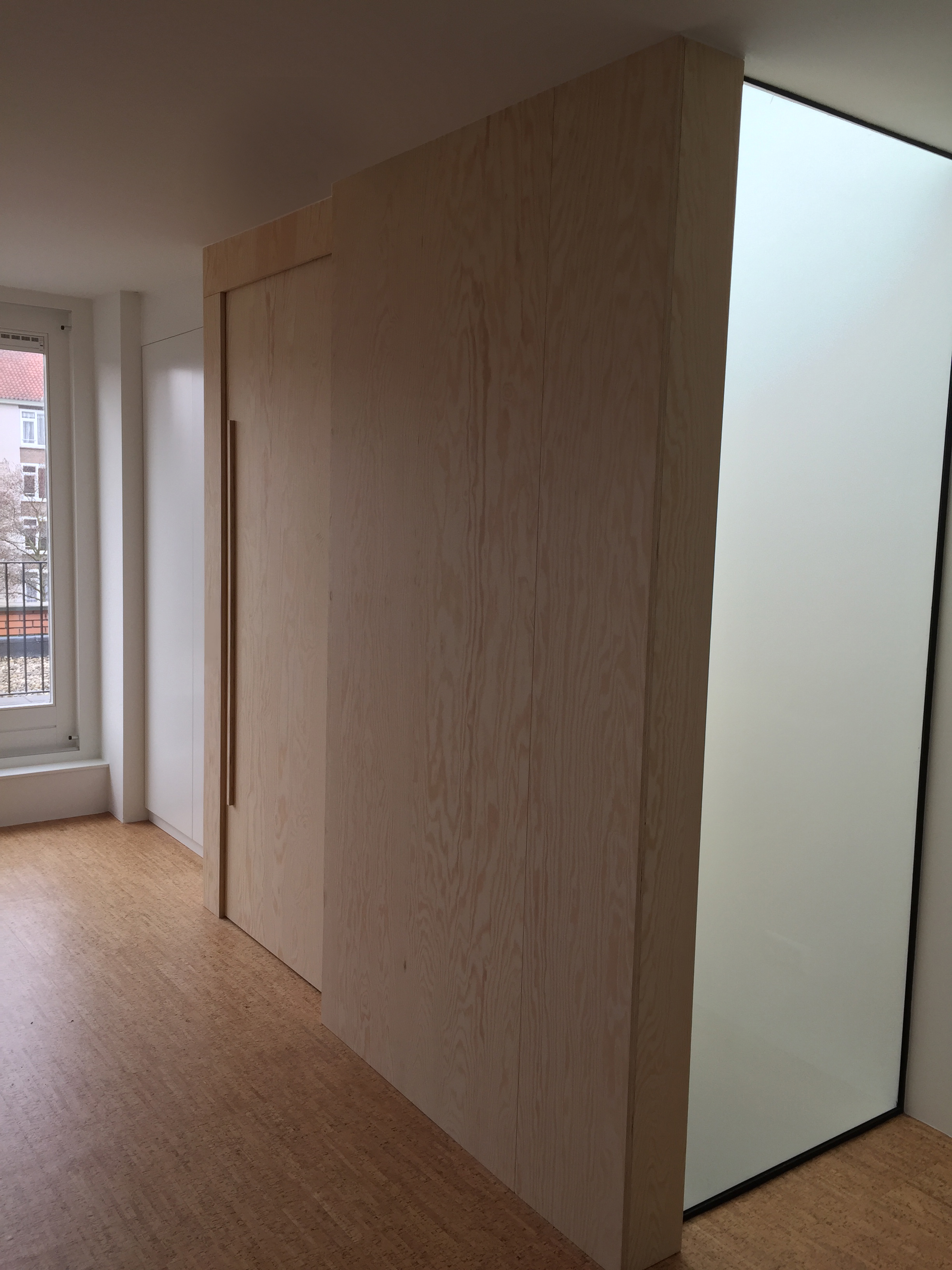 NERF meubelsopmaat- trapombouw 3.JPG