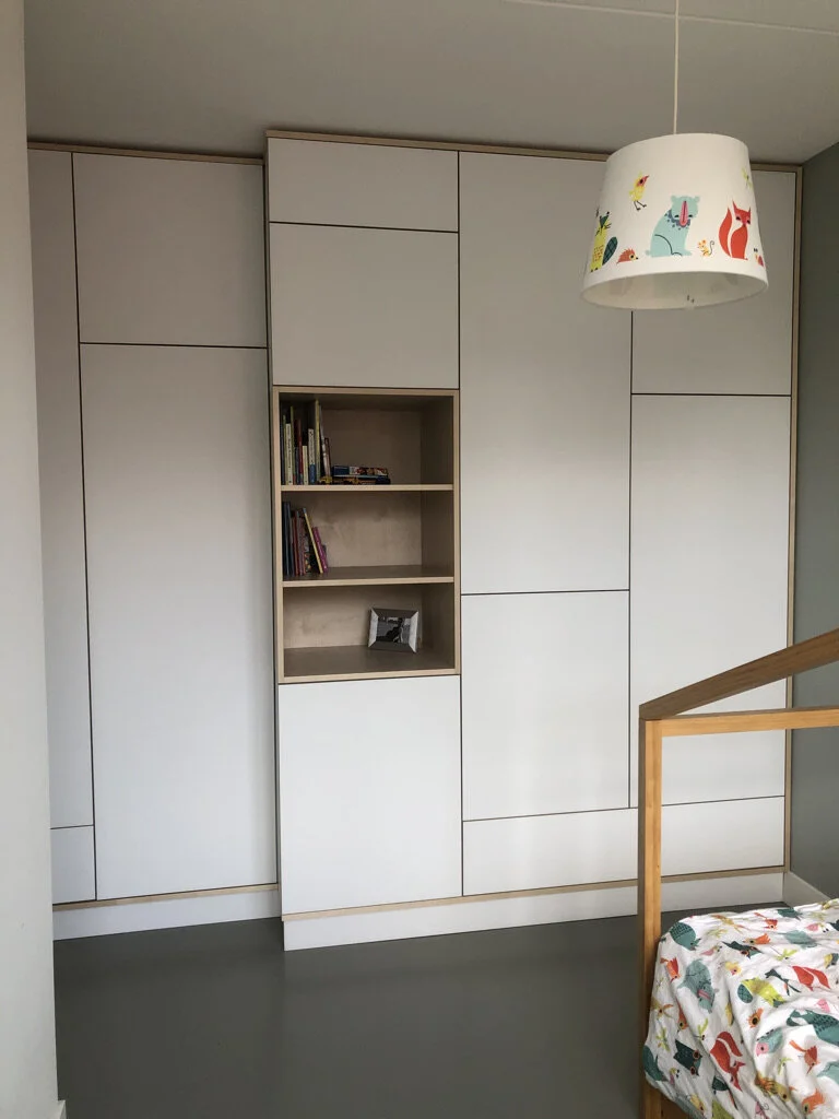 NERF meubels op maat. wandkast .jpeg