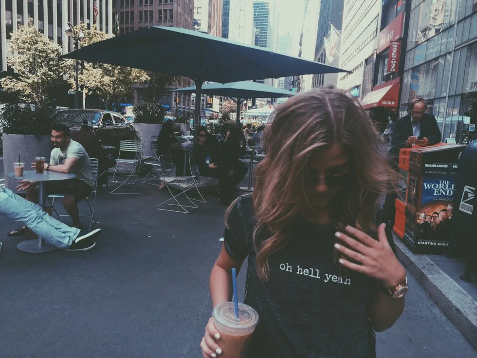 "Mas ela sai com todo mundo!": que bom pra ela, né | Do Amor #76