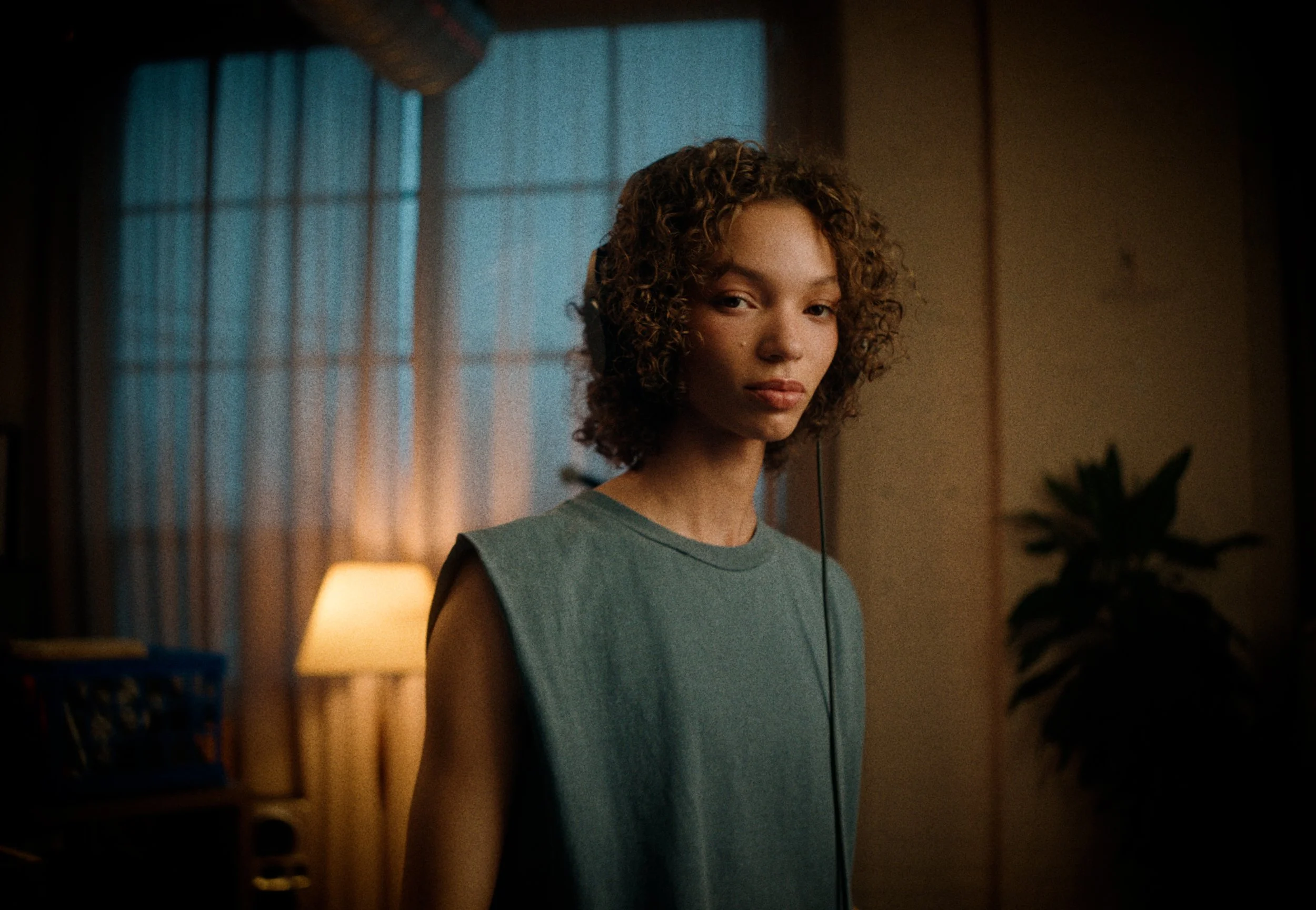 AMERICAN APPAREL  (DIRECTOR'S CUT)