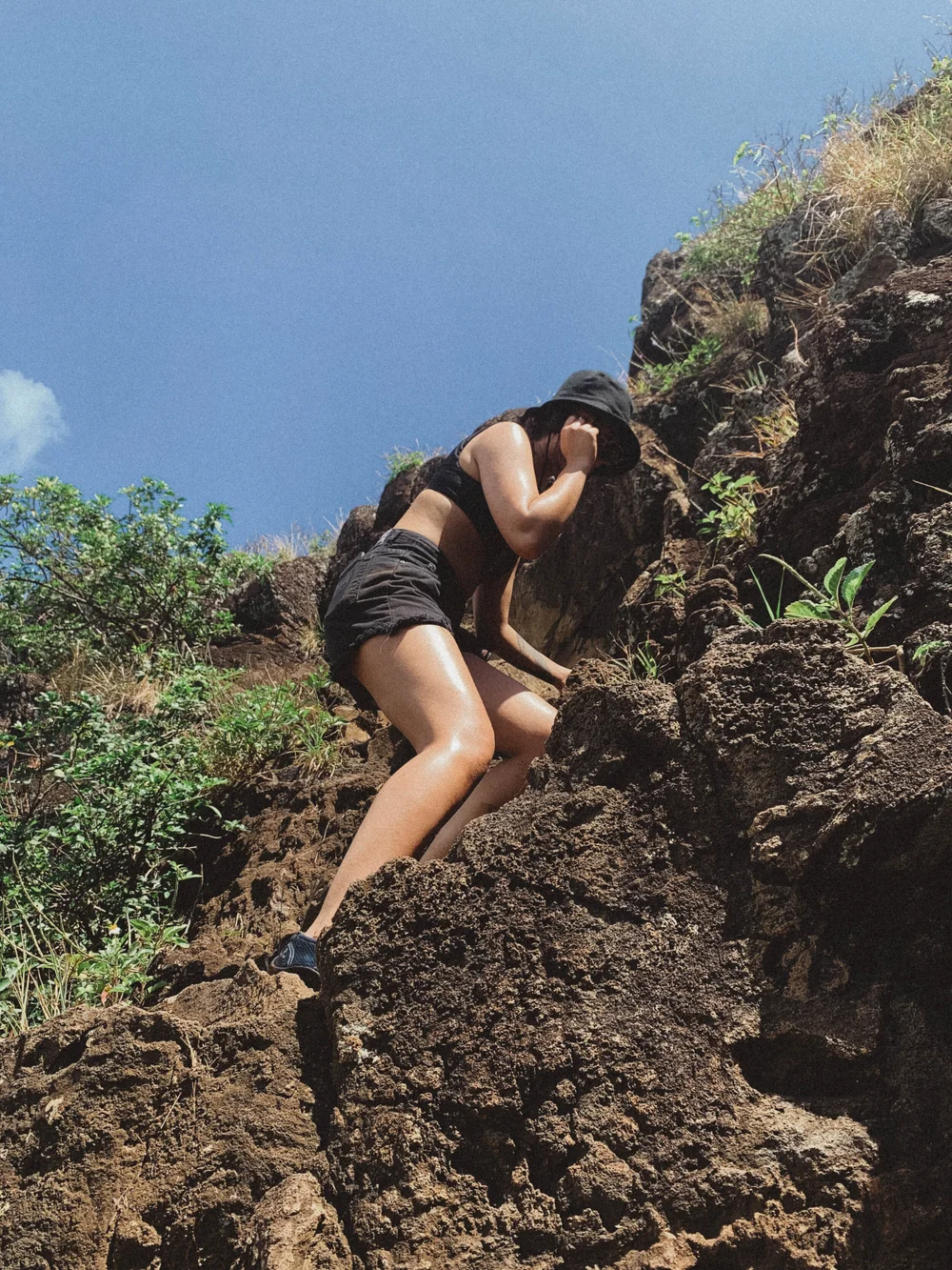 Hiking Chinaman Hat Oahu