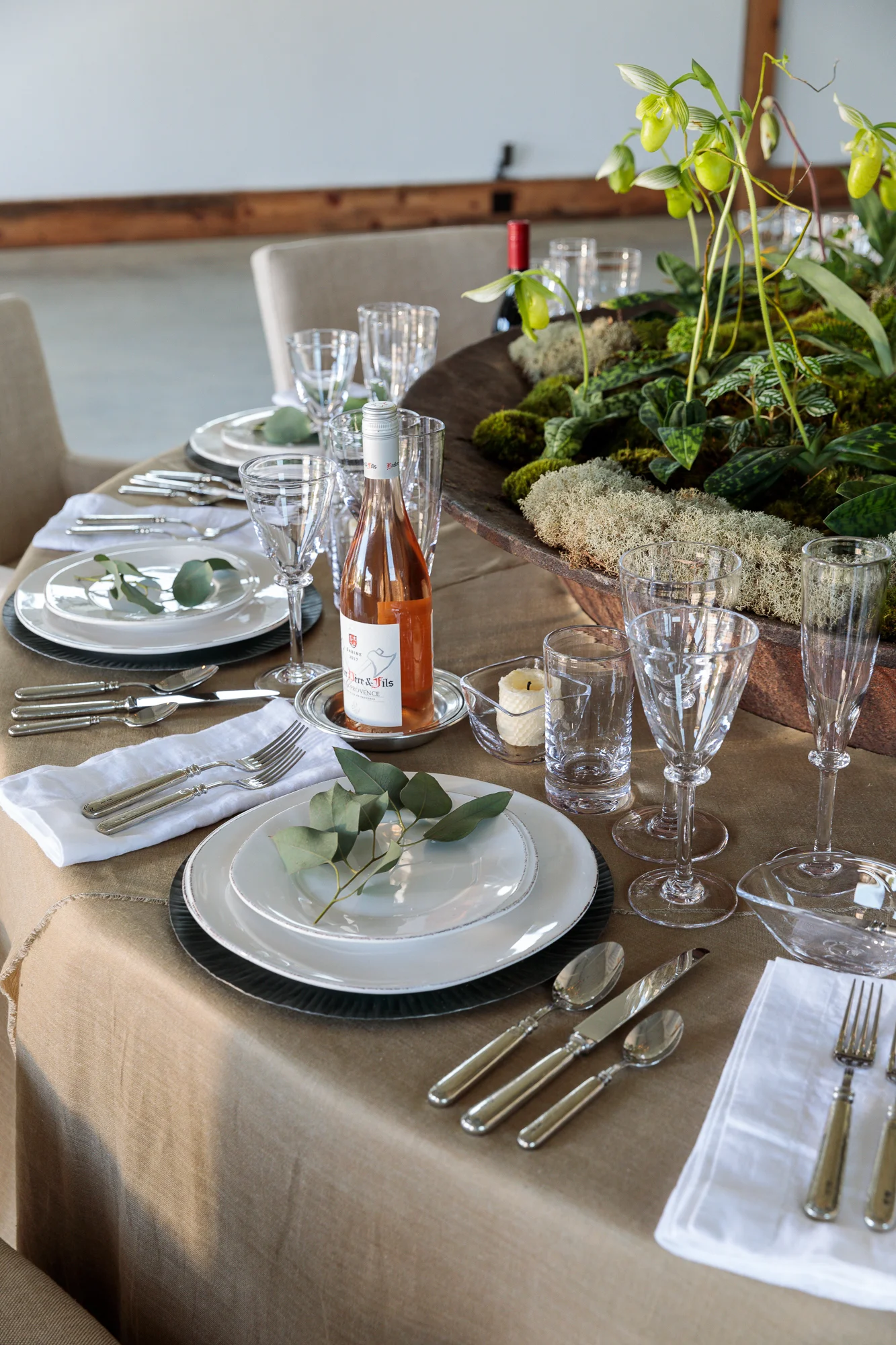 Event Barn Table Setting