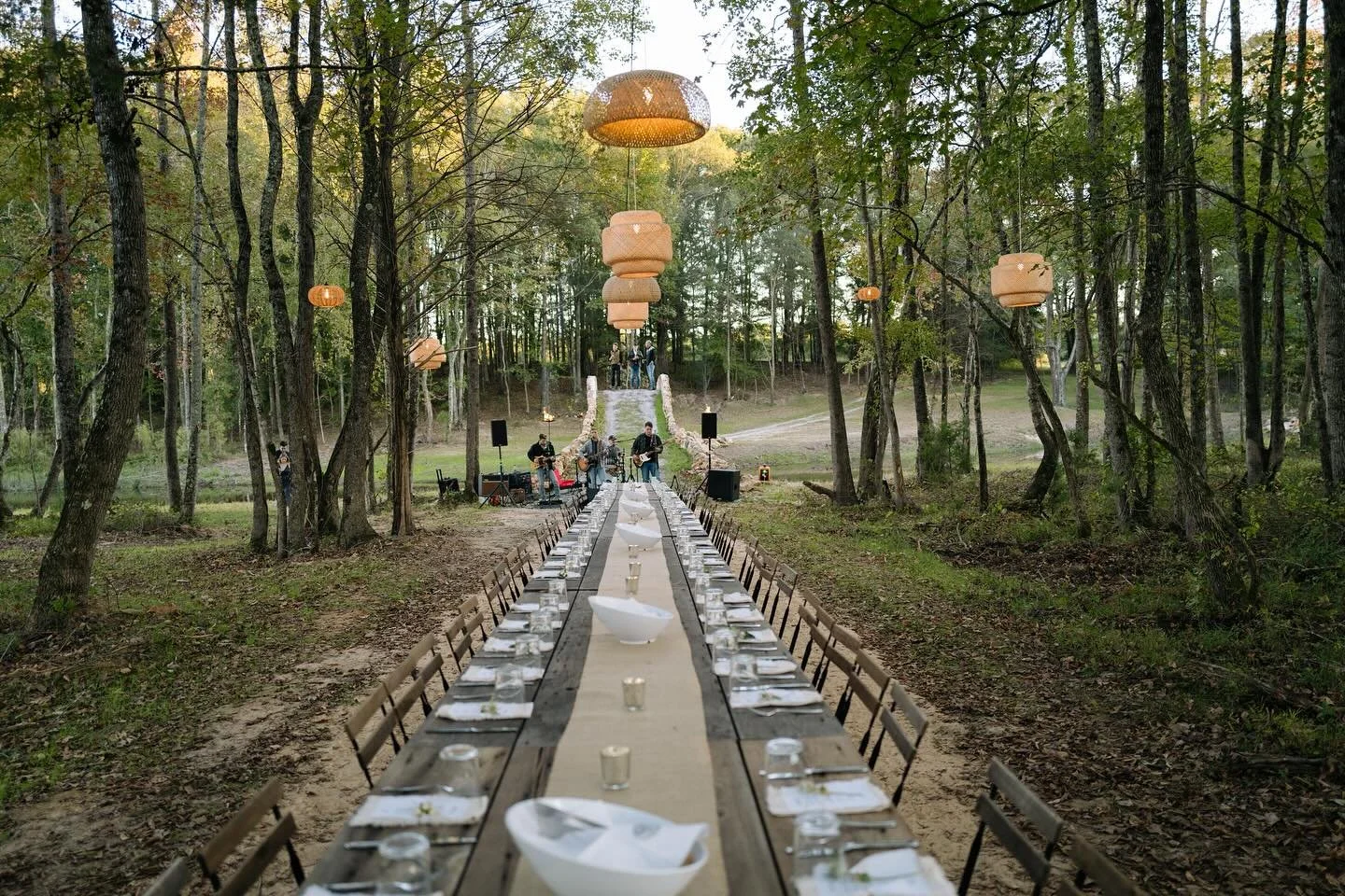 The Outdoor Longtable