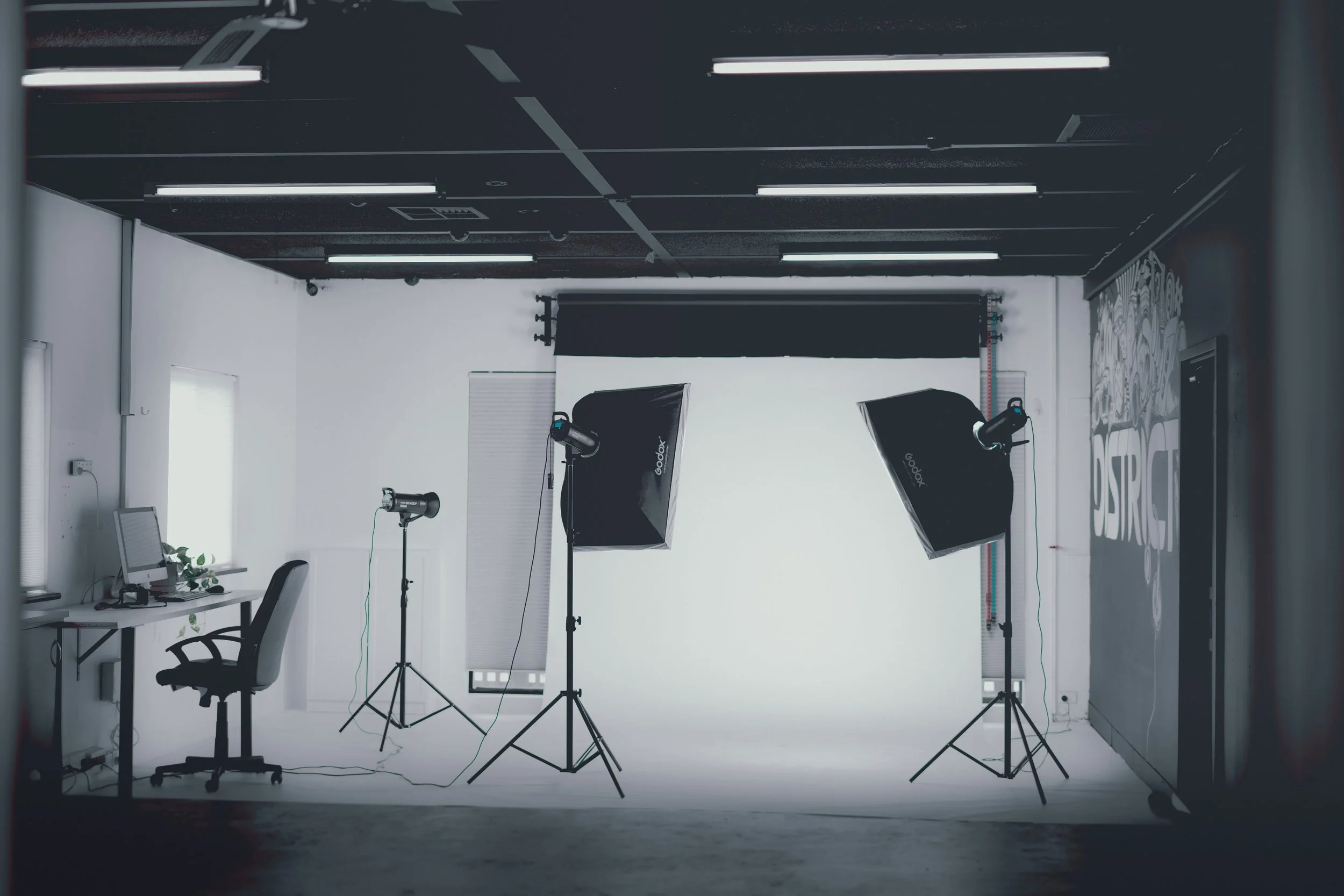 studiolights.jpg