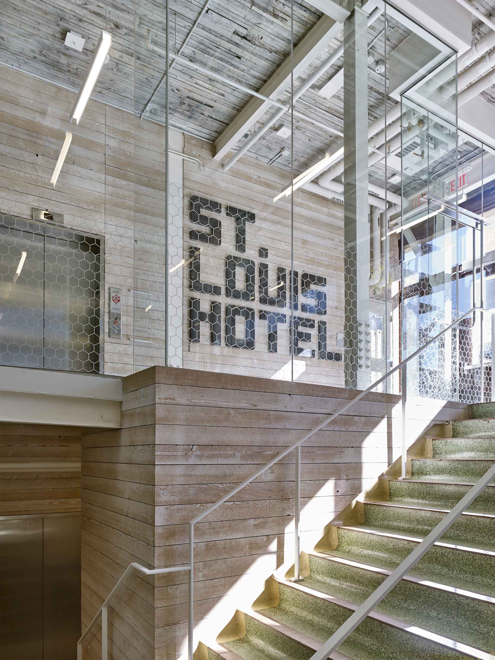 St-Louis-Hotel-12.jpg