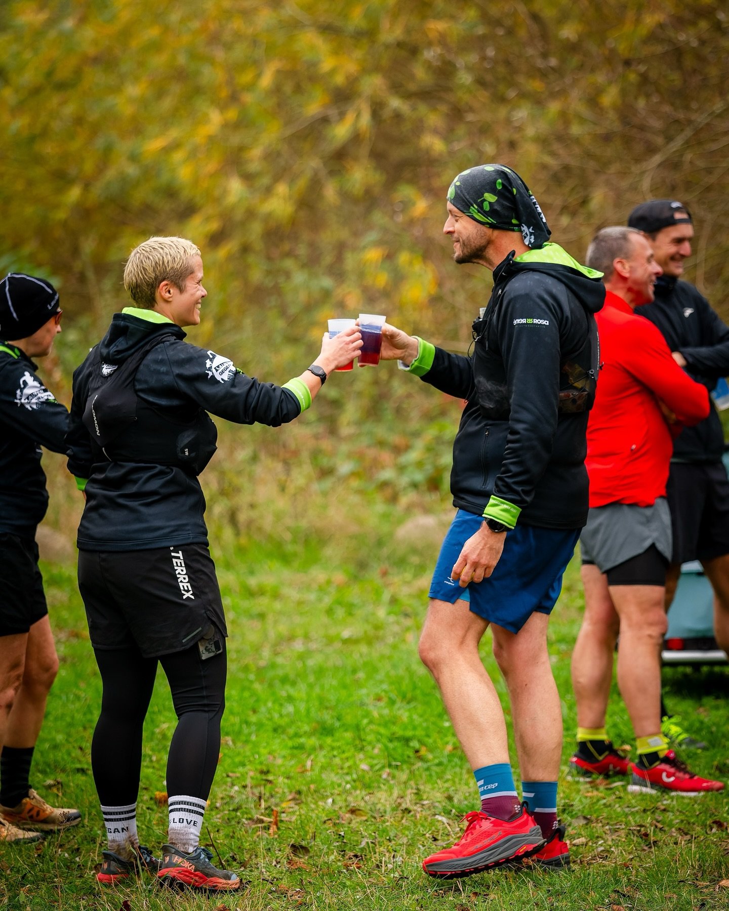 🤩Danke... an alle, die heute unseren zweiten Community Run zu etwas Besonderem gemacht haben! Wir sind sprachlos ❤️

Wir sehen uns am 22.03.25 ✌️
.
📸 @ttobsen1302 
#schwerinerseentrail2025 #laufenlaufenlaufen #laufenmachtgl&uuml;cklich #laufenmacht