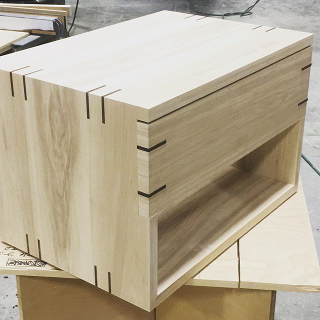 One of a pair of custom wall-hung Ash nightstands, ready for finish. These pieces will flank a custom platform bed, and receive a dark stain under a polished high gloss finish. Just in time for Christmas, they will put the finishing touch on our late