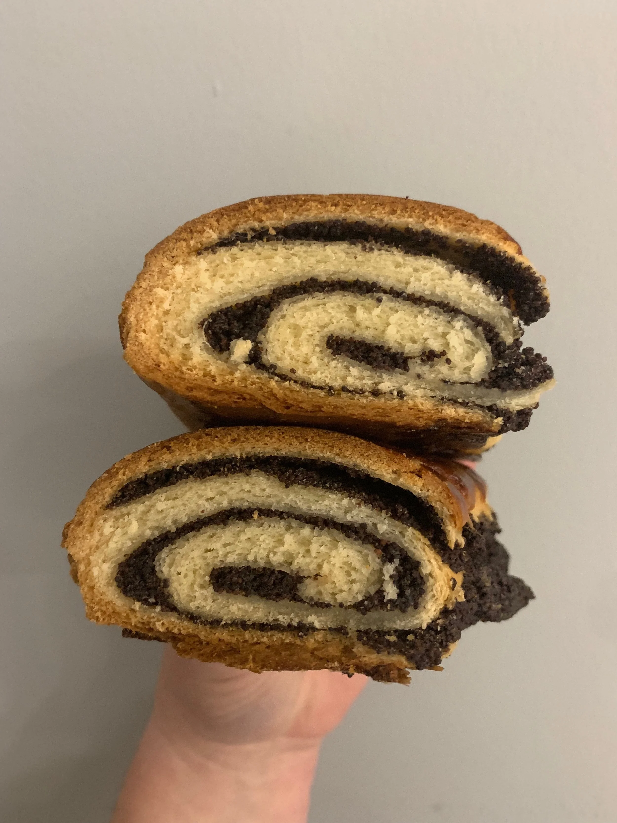 Walnut or Poppy Roll Slice